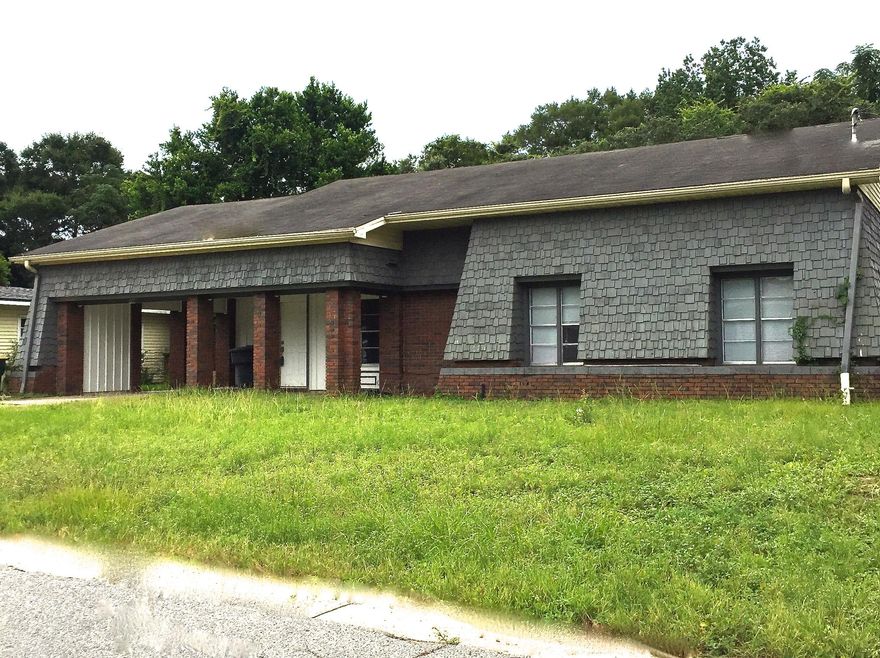 Location, location! This home is located in Elliott Point, a very desired neighborhood, just minutes from Ferry Park and close to Eglin AFB , Hurlburt Field, and within walking distance of Brooks Street and downtown eateries. With some TLC, this home would be perfect for the growing family, which has a large living room, separate kitchen with inside laundry. The Master bedroom has its own bathroom with a walk in shower. Lots of potential with the square footage of this home. Nice big backyard with a shed and nice established trees. Seller has contracted for a new roof.