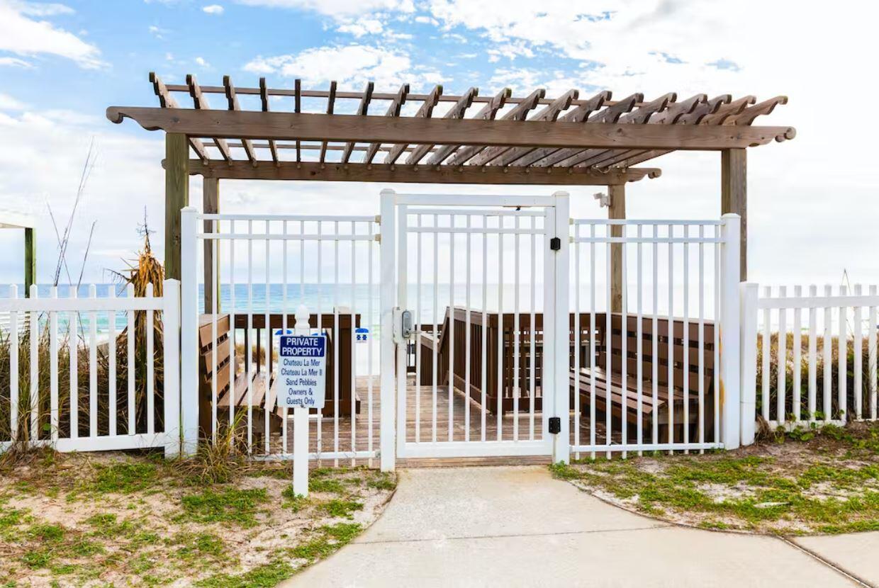CHATEAU LA MER CONDO - Residential