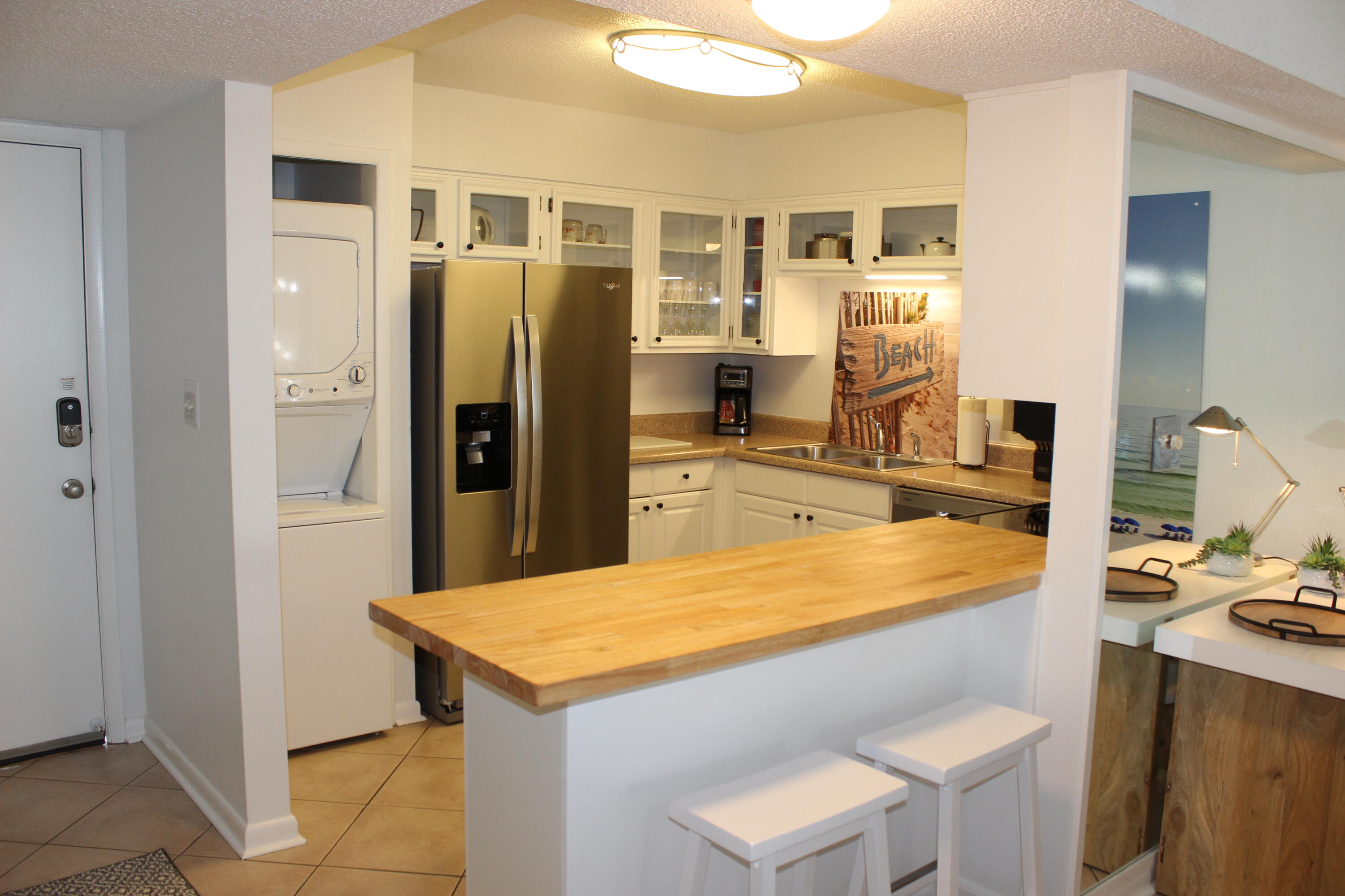 CHATEAU LA MER CONDO - Residential