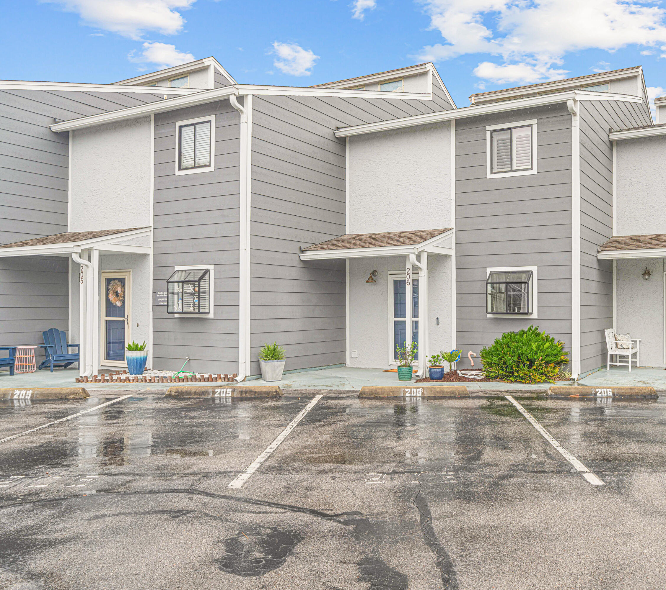 MISTY COVE T/H PH 2 - Residential