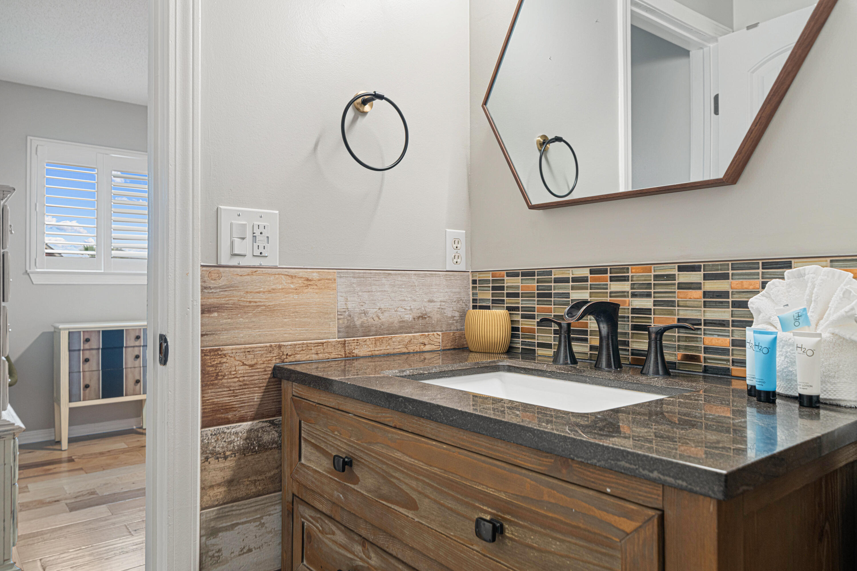 MISTY COVE T/H PH 2 - Residential