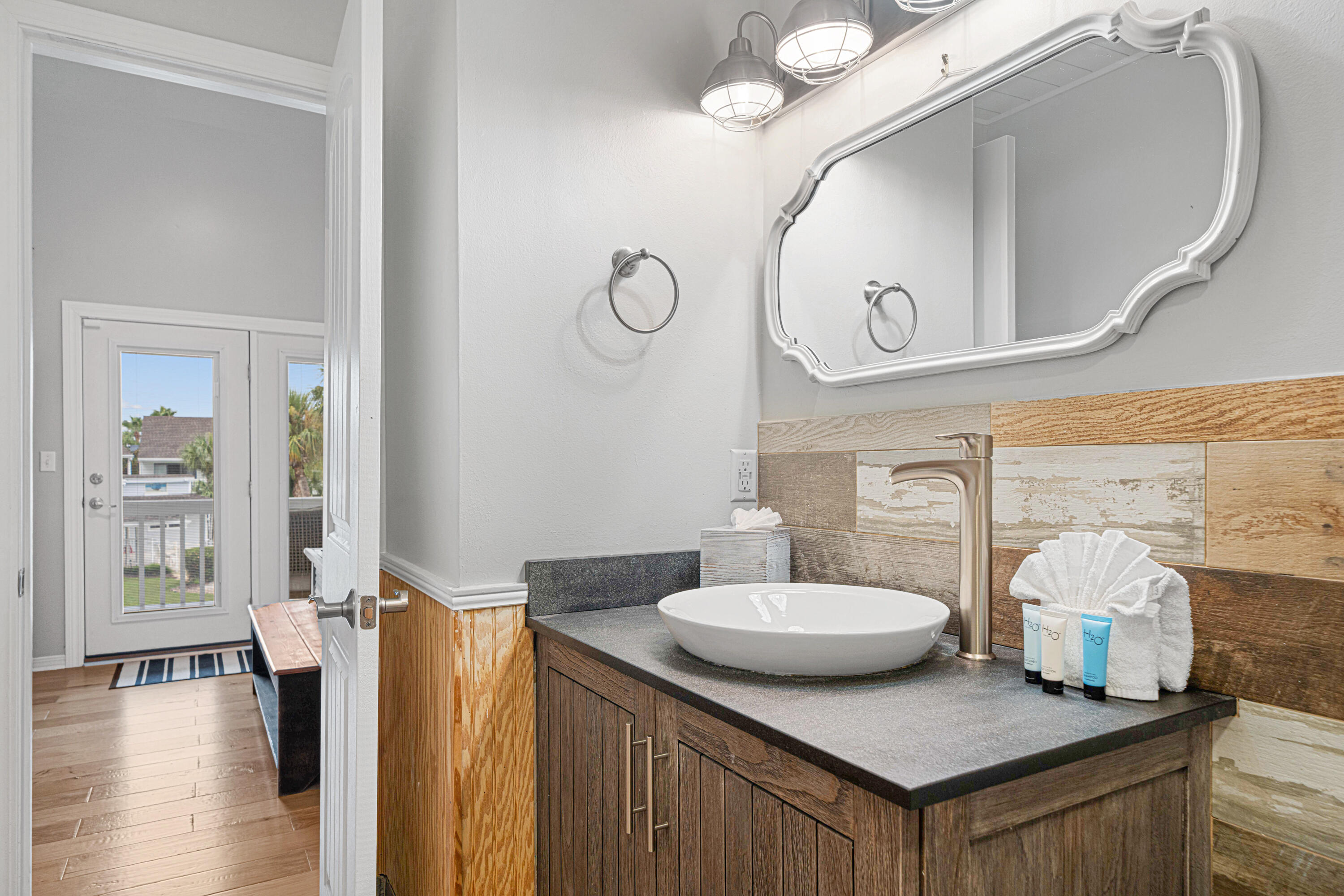 MISTY COVE T/H PH 2 - Residential