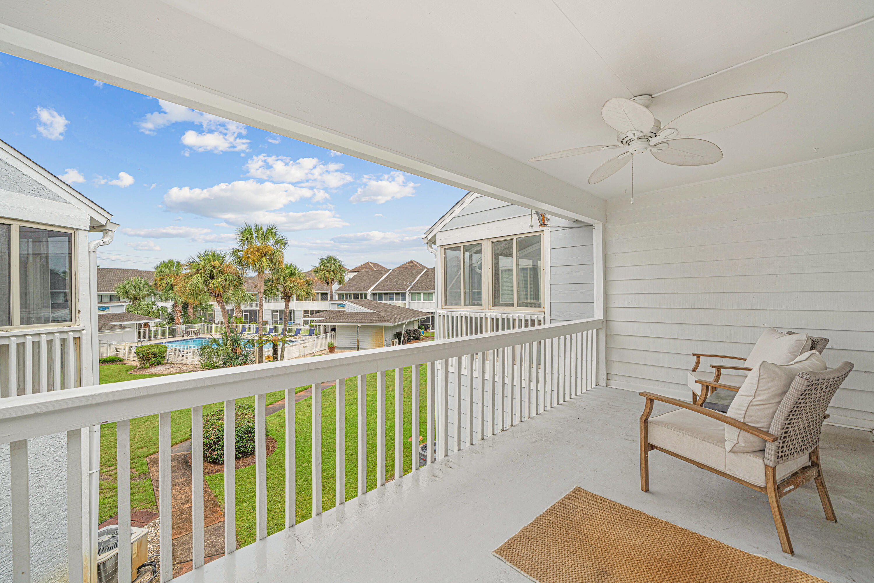 MISTY COVE T/H PH 2 - Residential