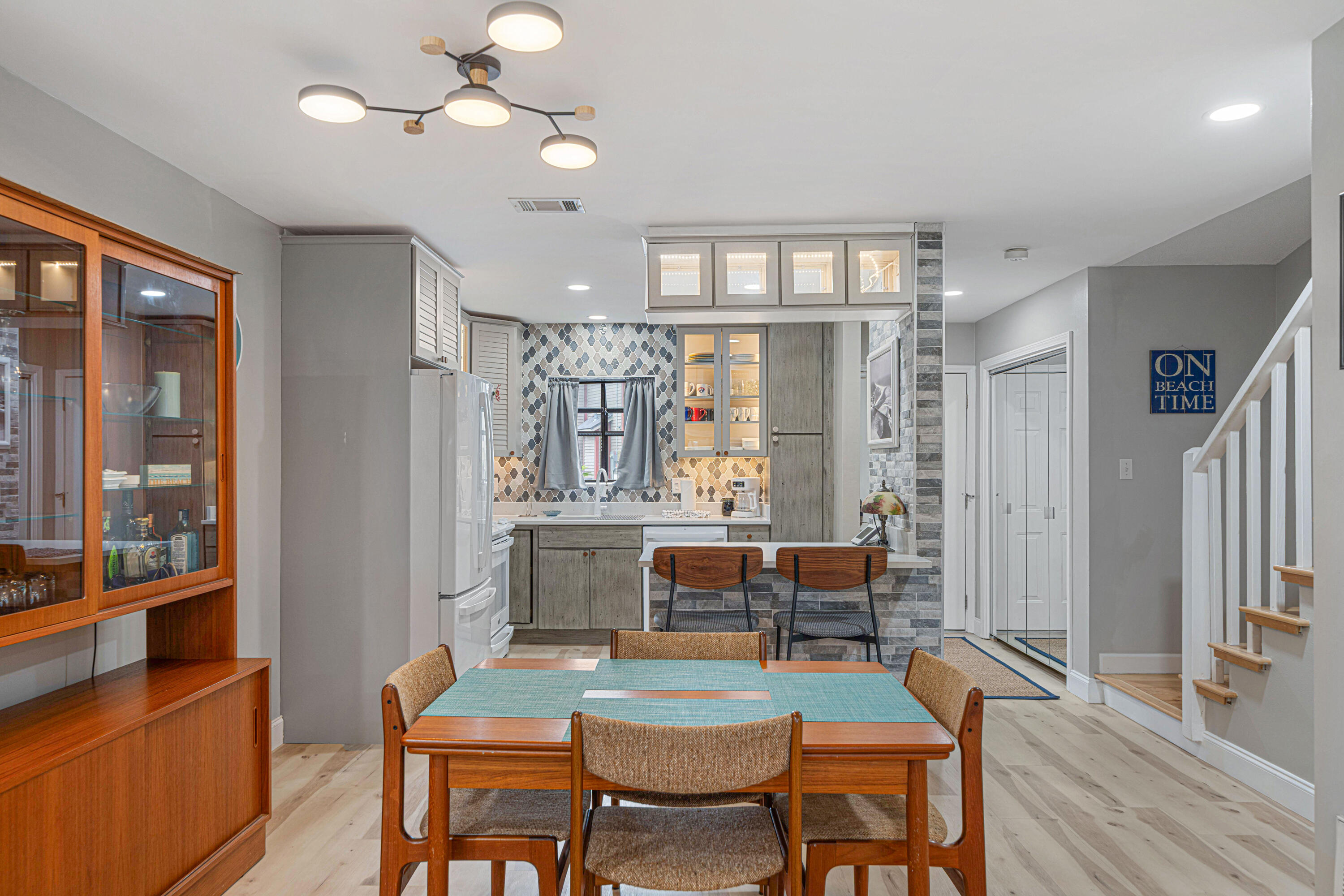 MISTY COVE T/H PH 2 - Residential