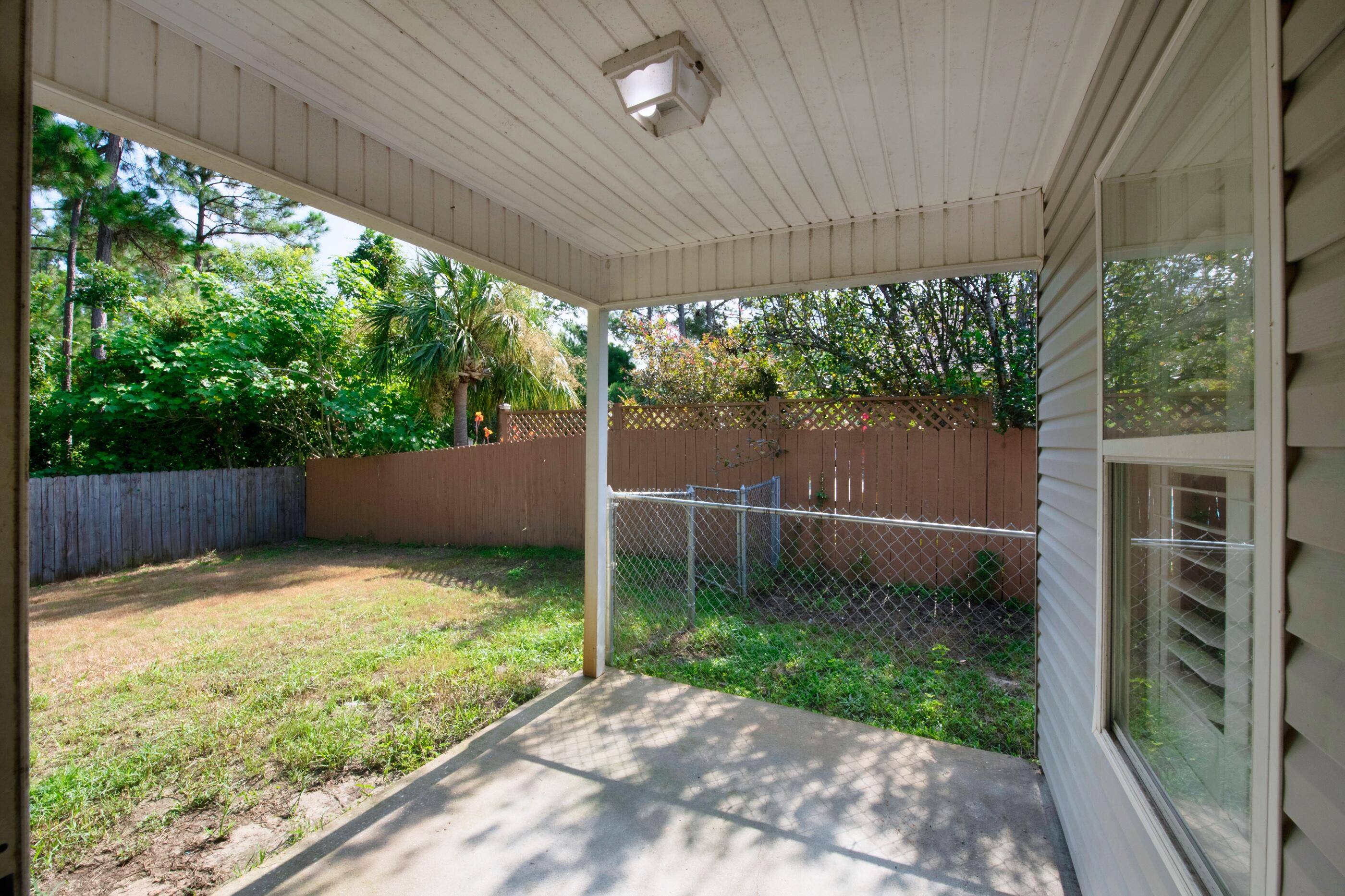 HIDDEN SHORES - Residential