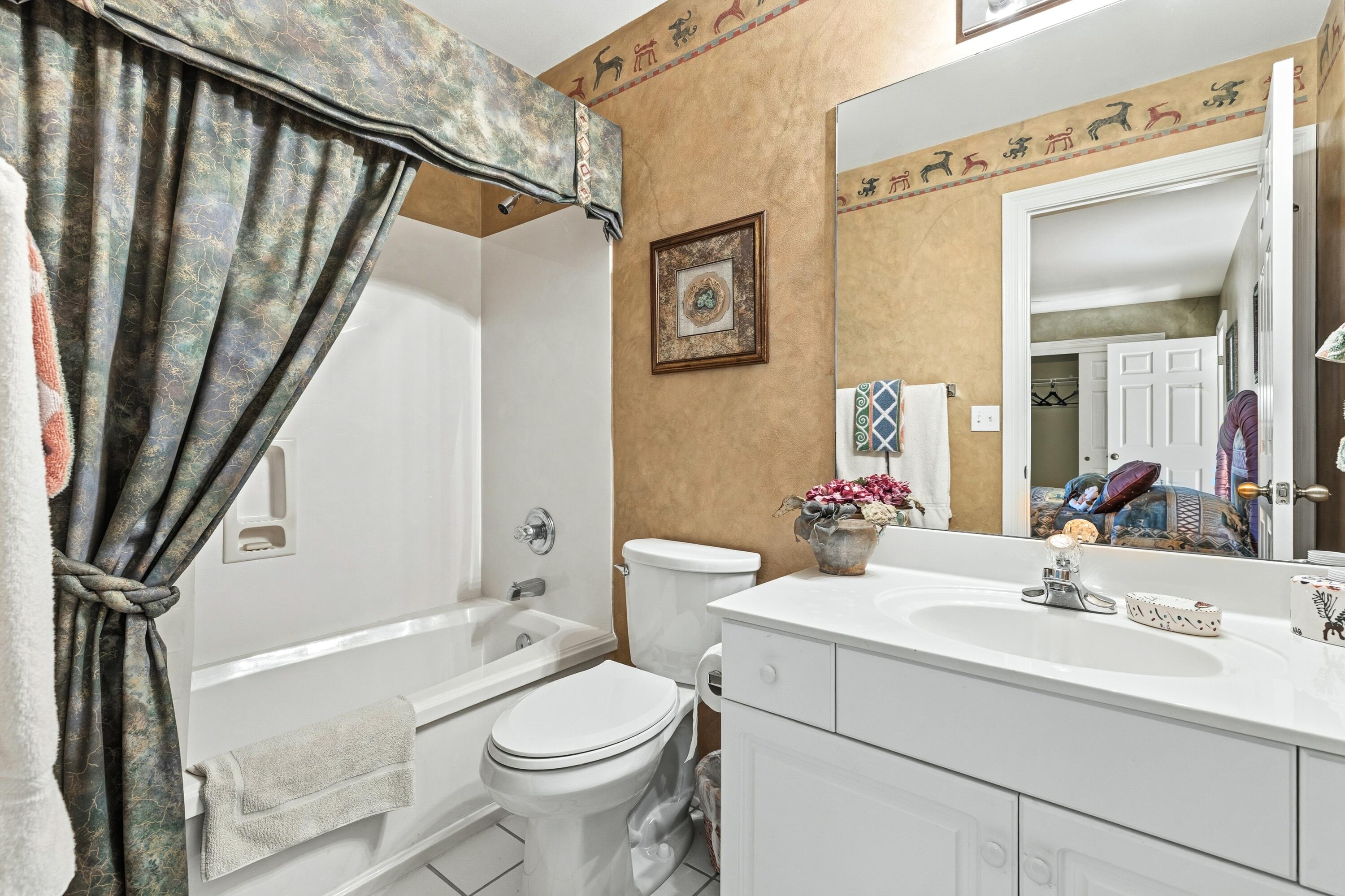 TURNBERRY VILLAS CONDO - Residential