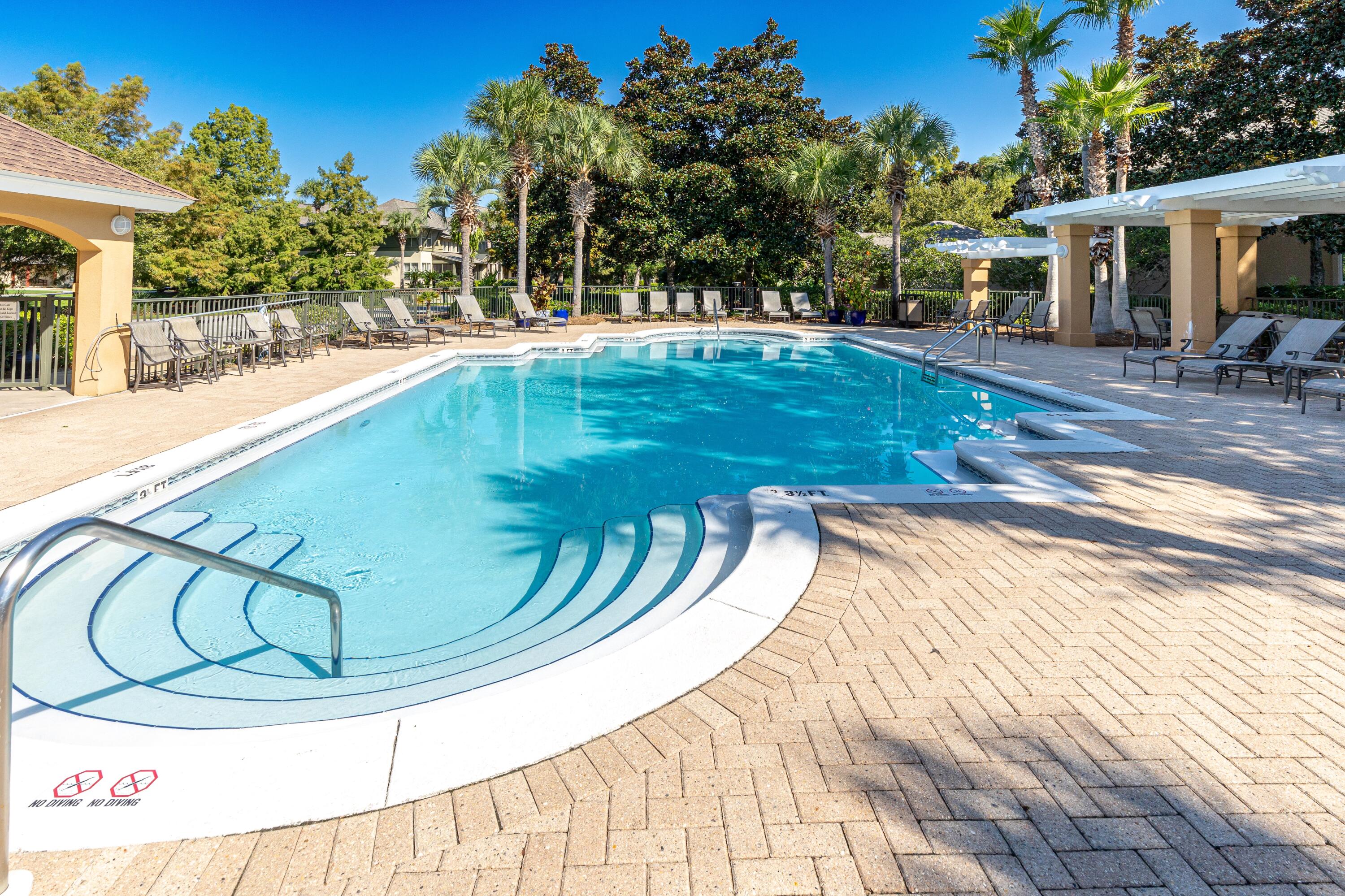 TURNBERRY VILLAS CONDO - Residential