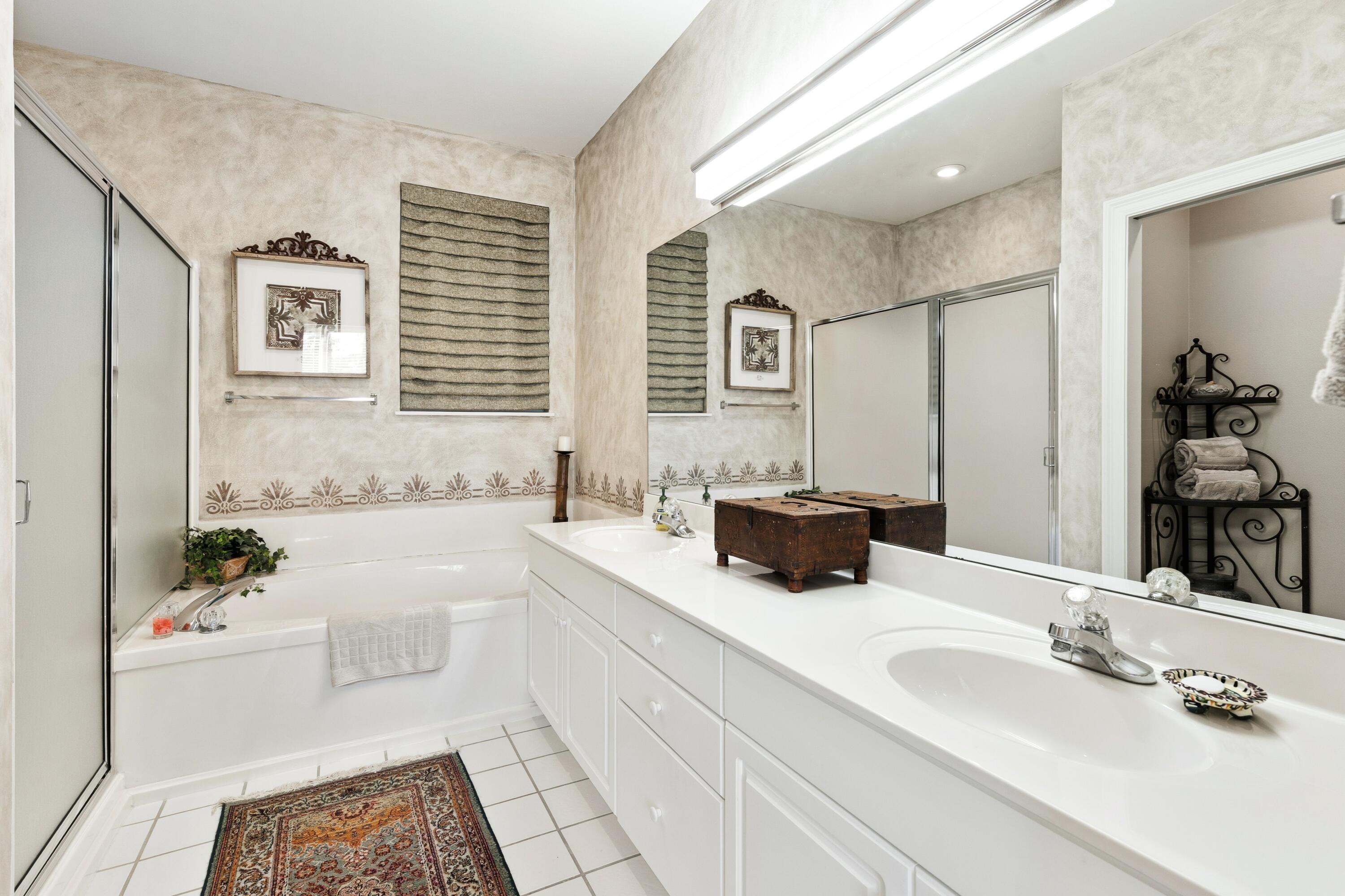 TURNBERRY VILLAS CONDO - Residential