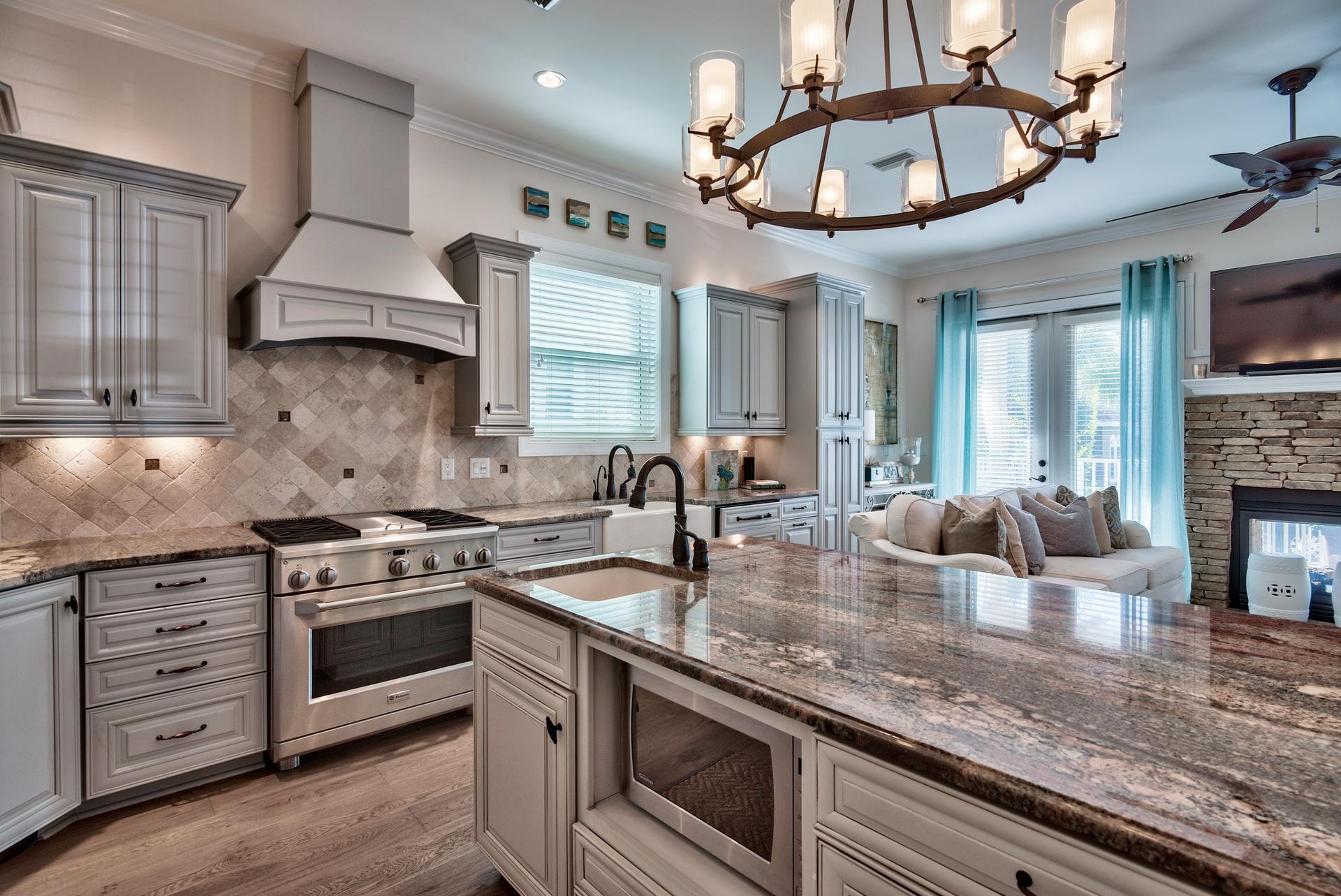 VILLAGE OF WHITE CLIFFS THE - Residential