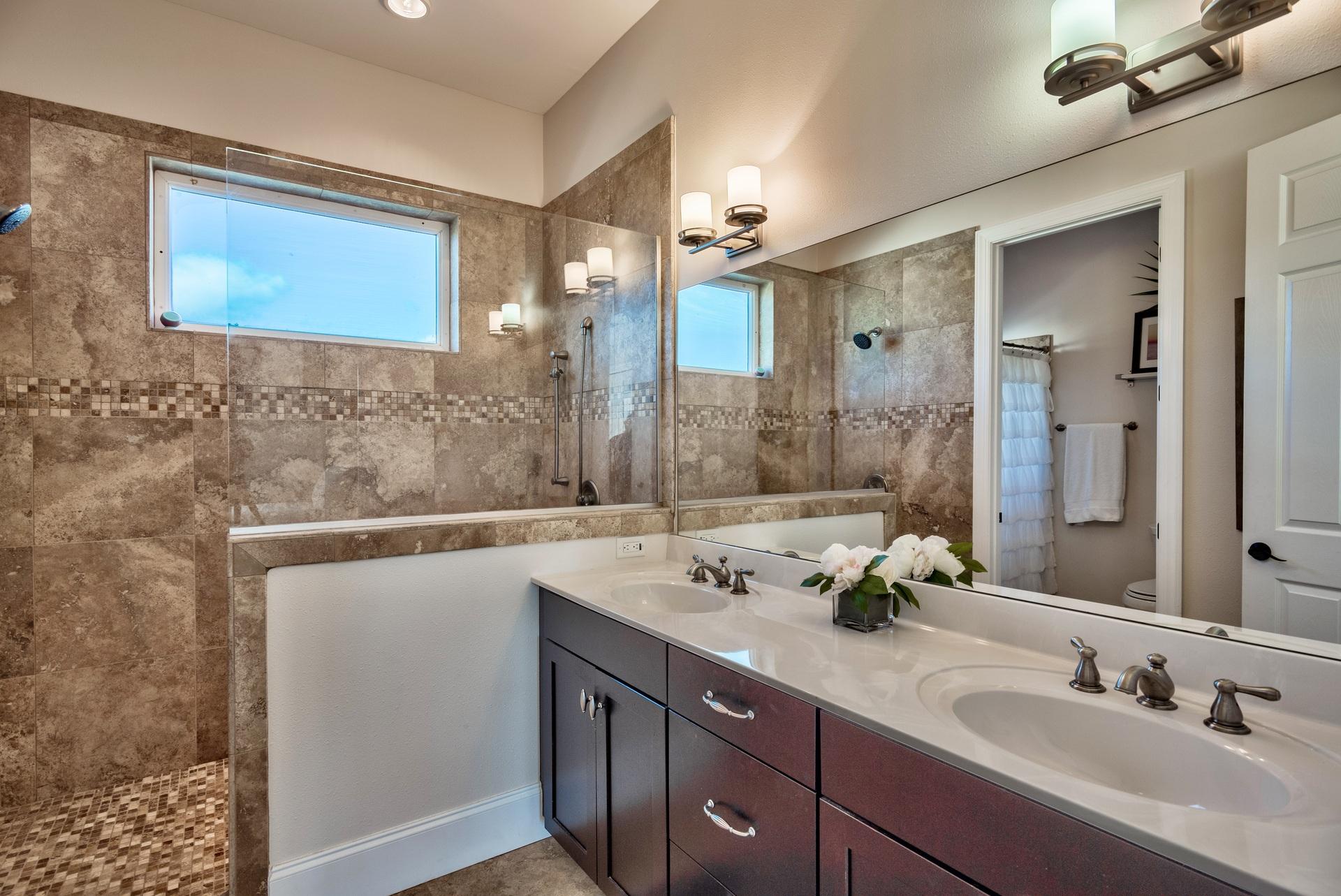 VILLAGE OF WHITE CLIFFS THE - Residential