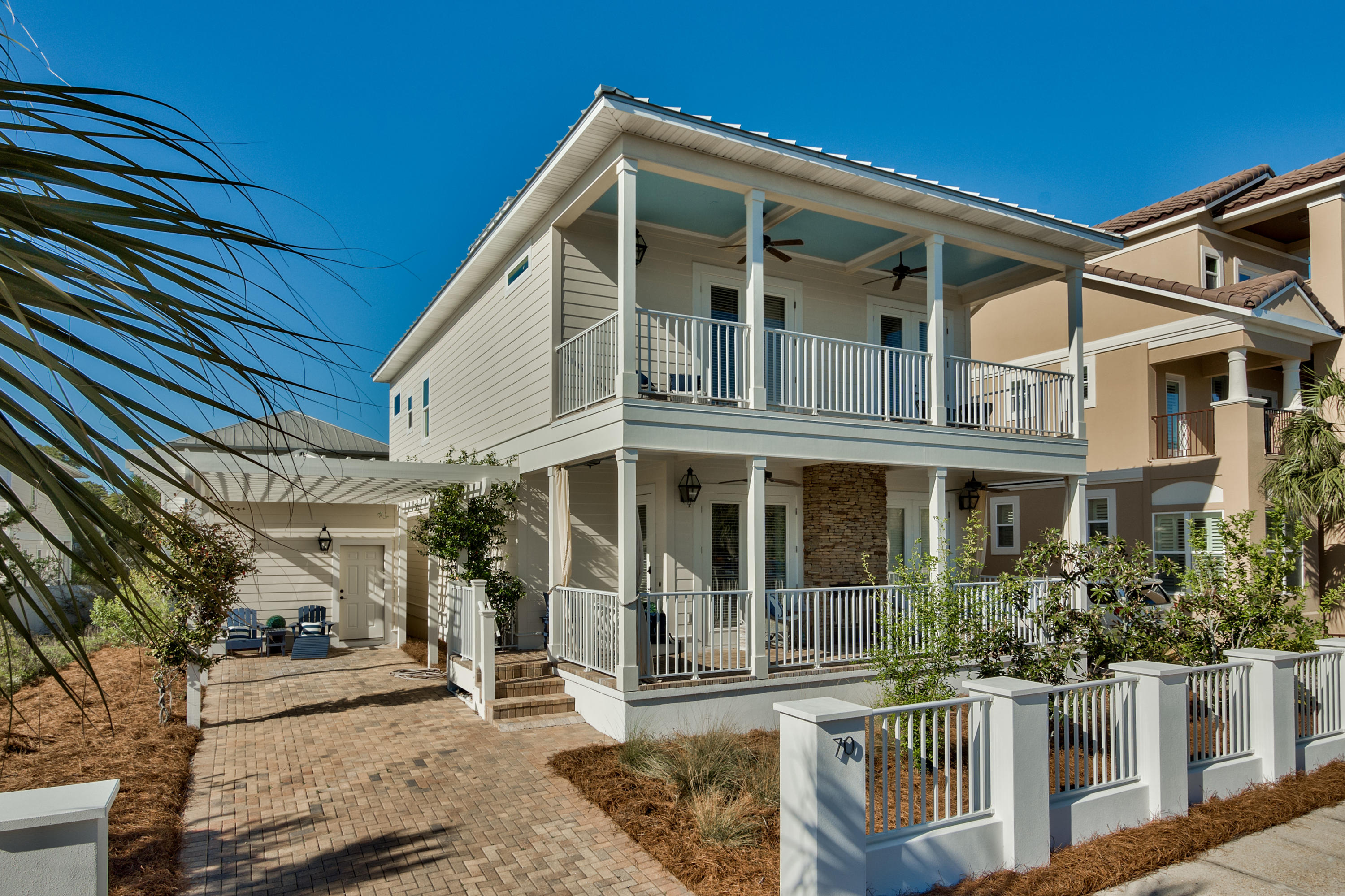 VILLAGE OF WHITE CLIFFS THE - Residential