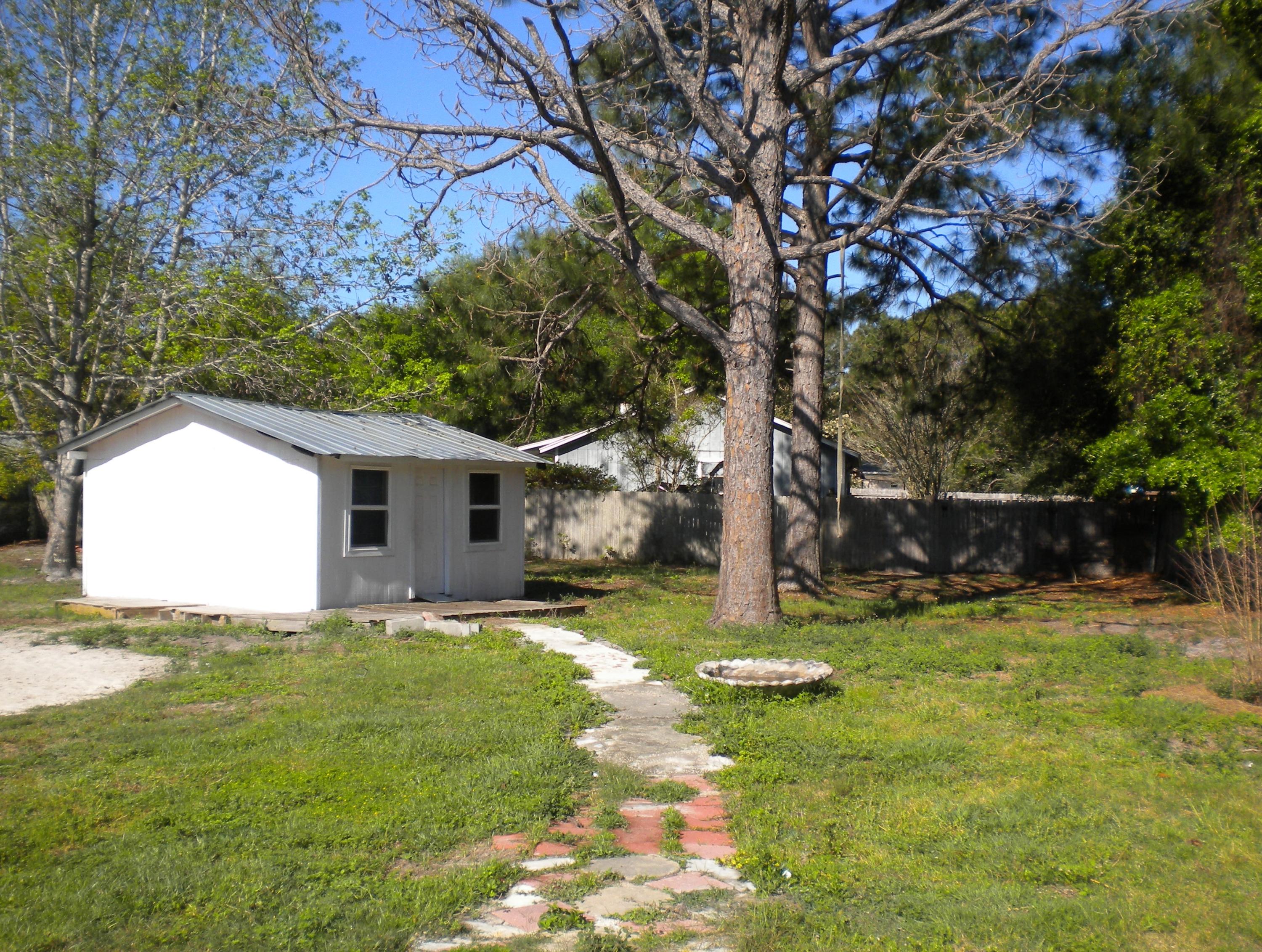 NAVARRE S/D 2ND ADDN - Residential