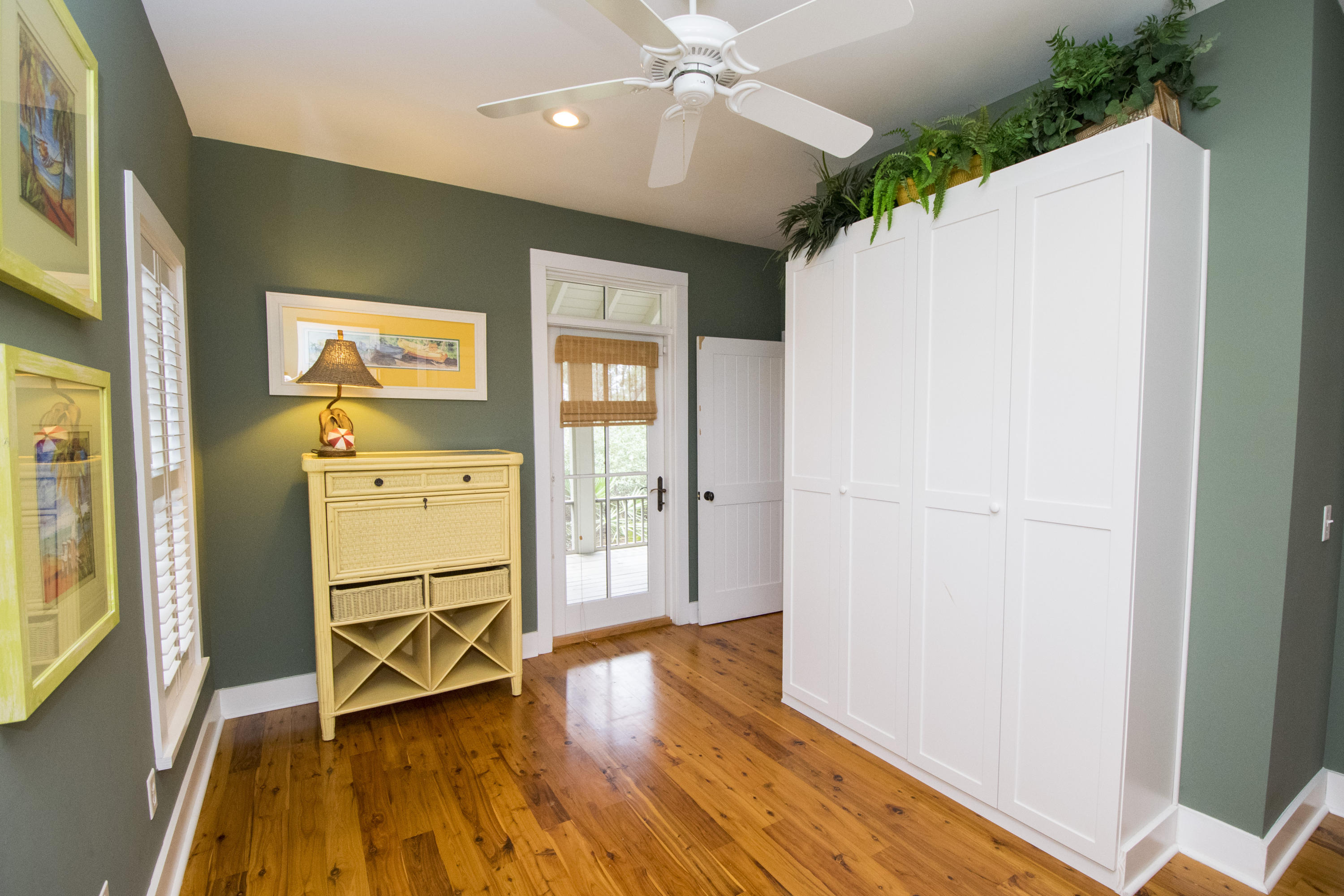 MAGNOLIA COTTAGES - Residential