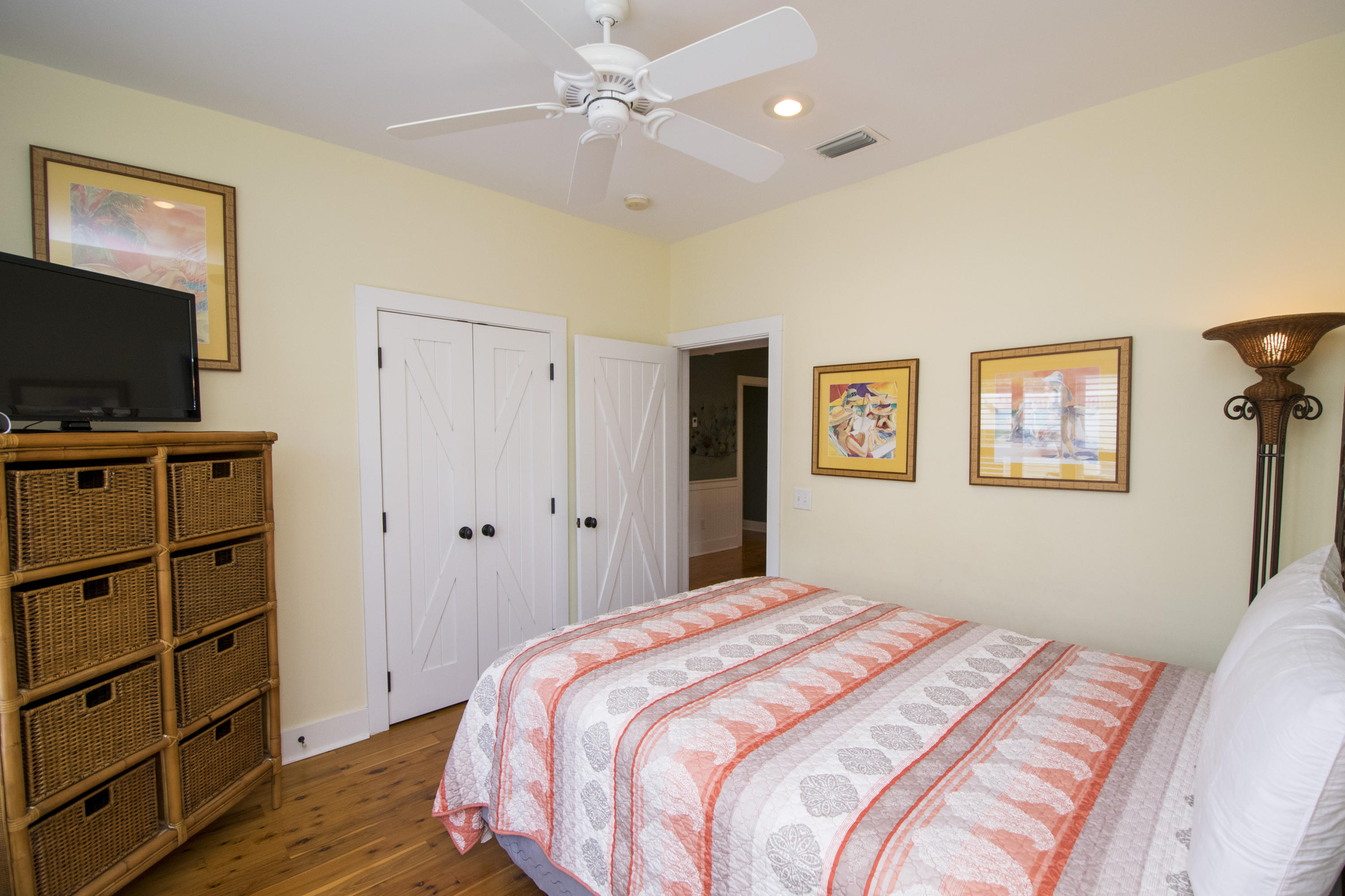 MAGNOLIA COTTAGES - Residential