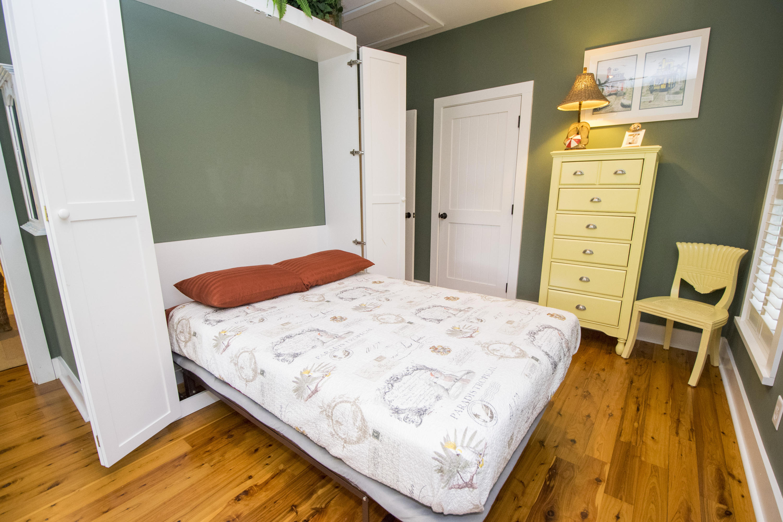 MAGNOLIA COTTAGES - Residential