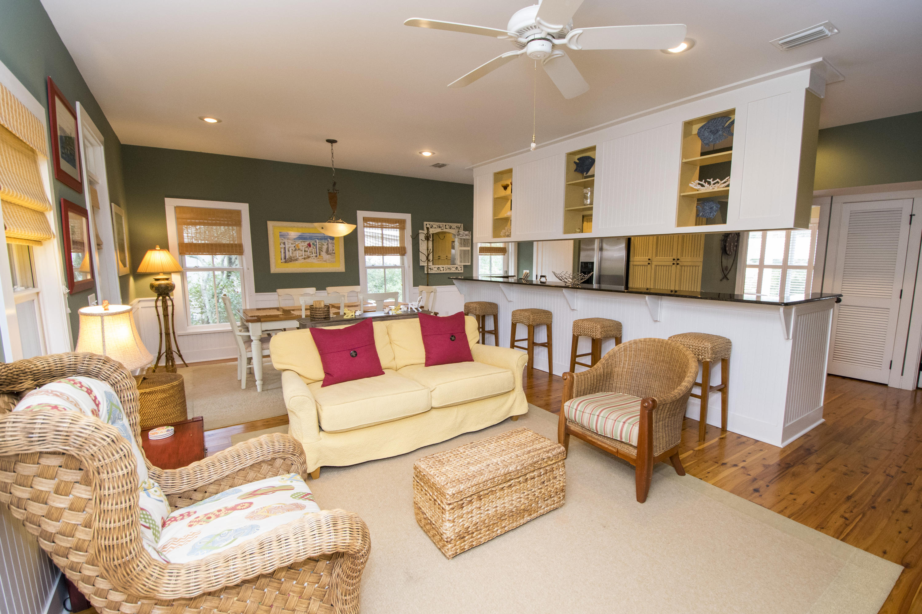 MAGNOLIA COTTAGES - Residential