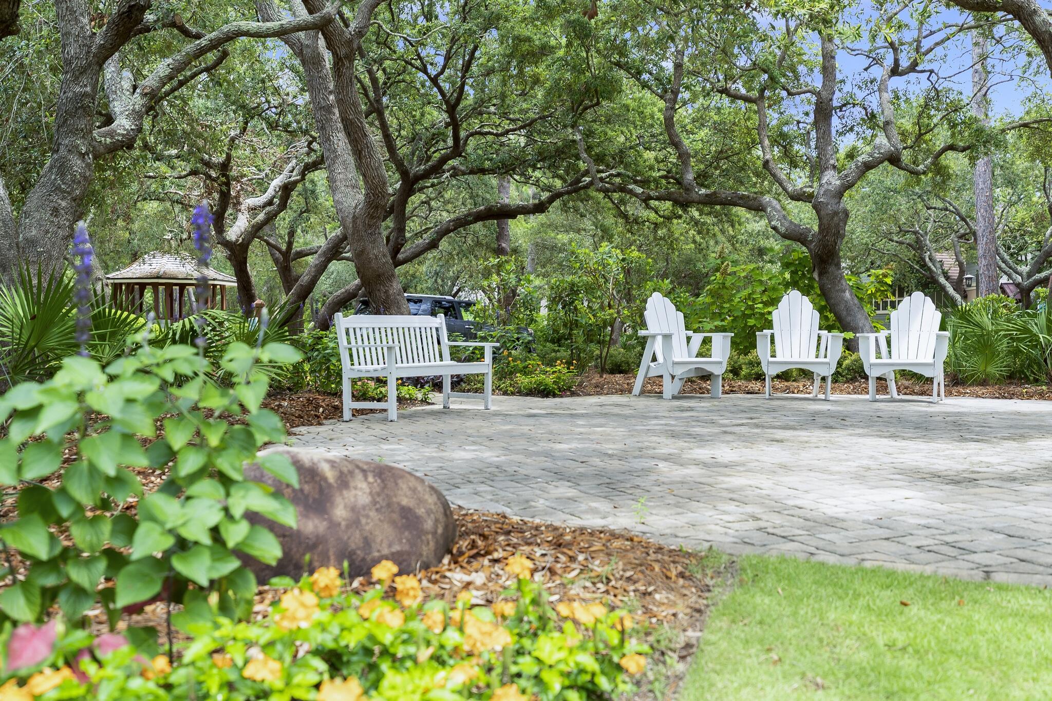 WILD HERON - CLUBSIDE II - Residential