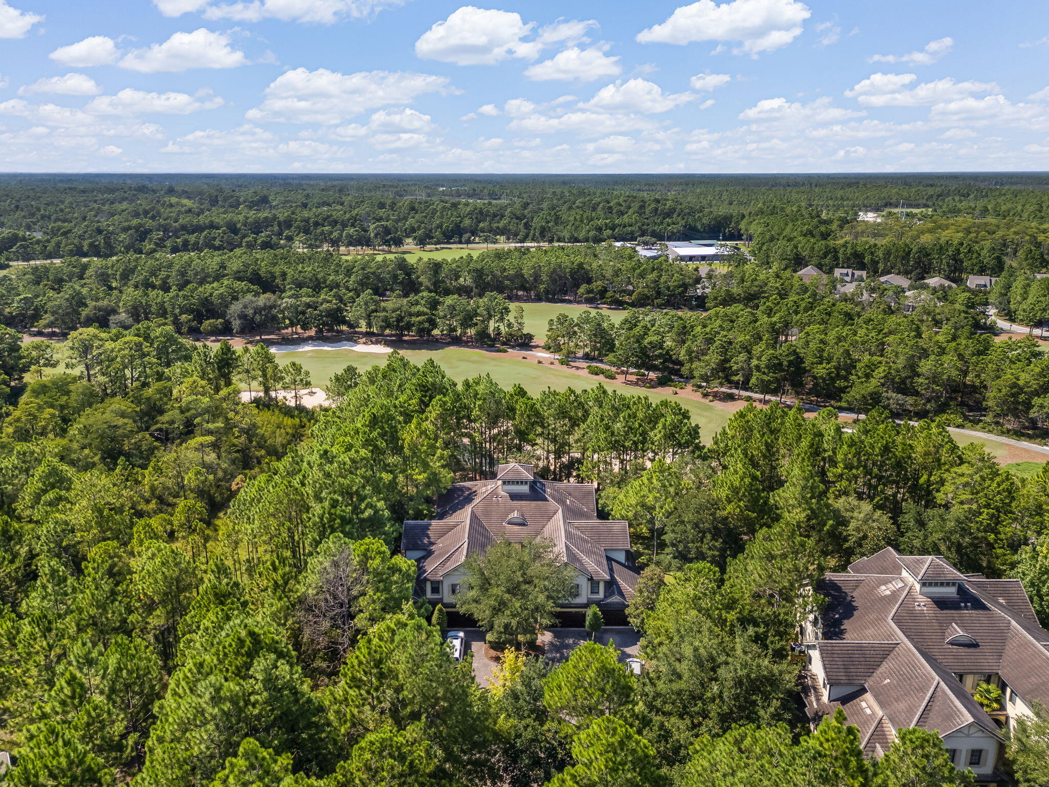 WILD HERON - CLUBSIDE II - Residential