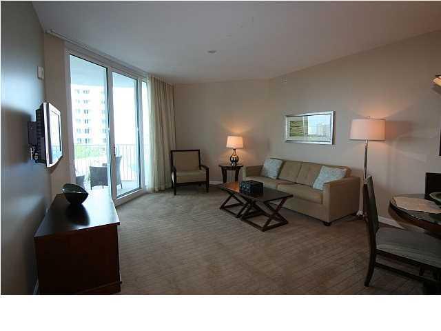 THE PALMS OF DESTIN - Residential Lease