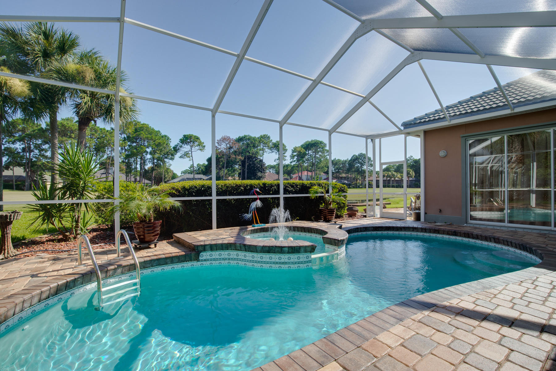 EMERALD BAY PH 1A - Residential