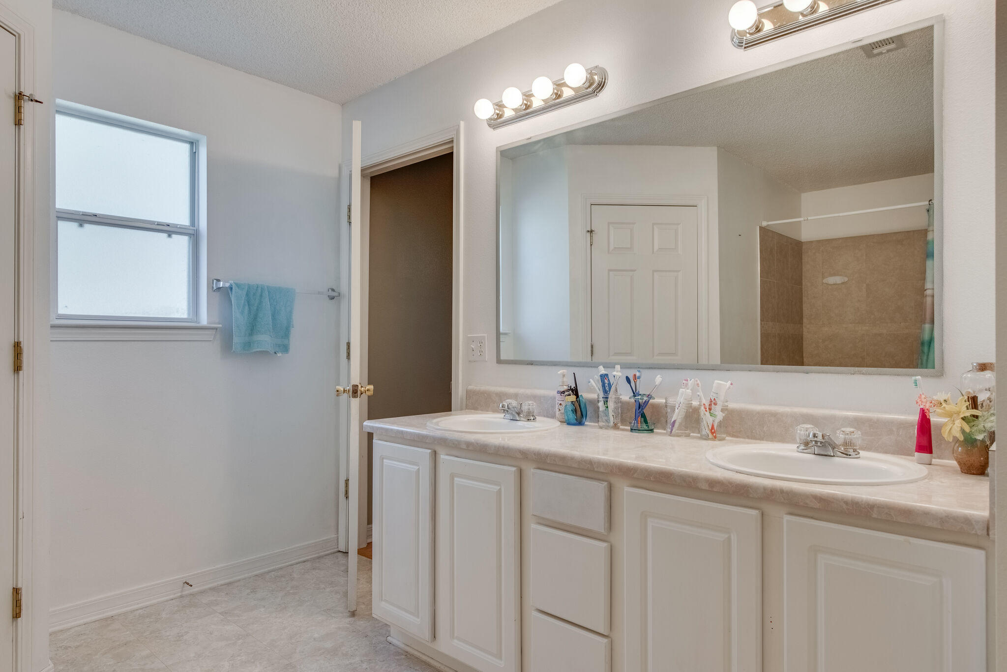 SANTA ROSA SHORES EAST - Residential