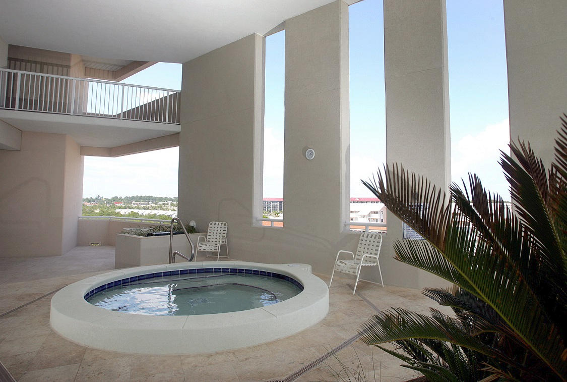 PALAZZO CONDOMINIUM - Residential