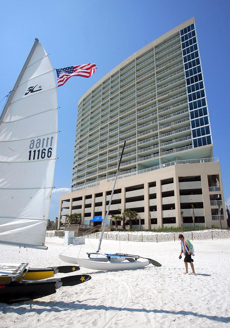 PALAZZO CONDOMINIUM - Residential