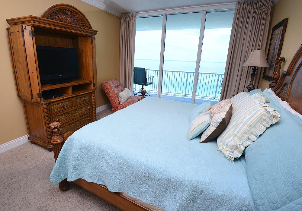 PALAZZO CONDOMINIUM - Residential