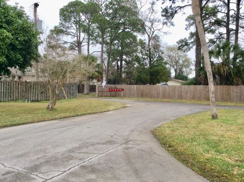 A home in Fort Walton Beach