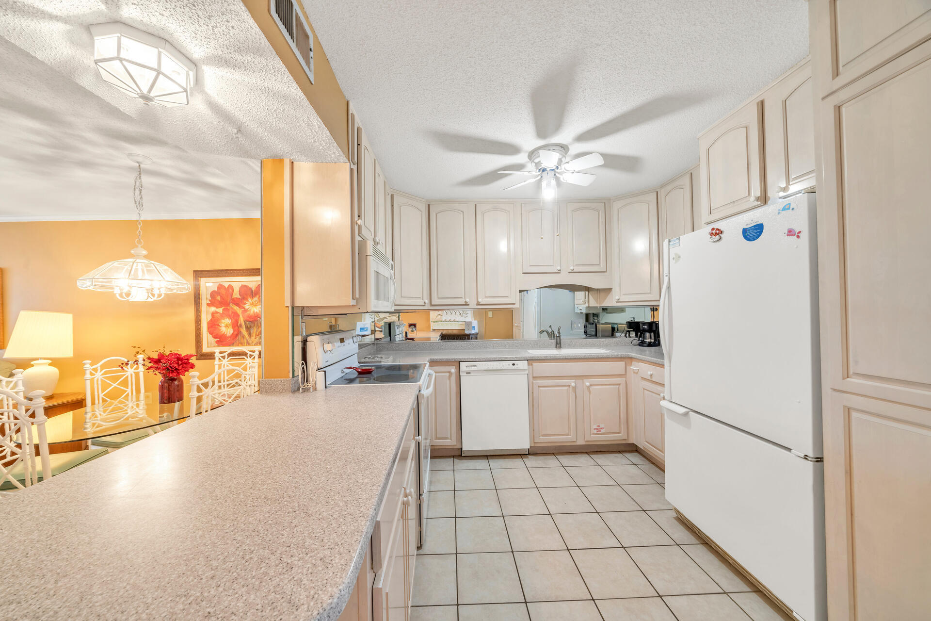 CHATEAU LA MER CONDO - Residential