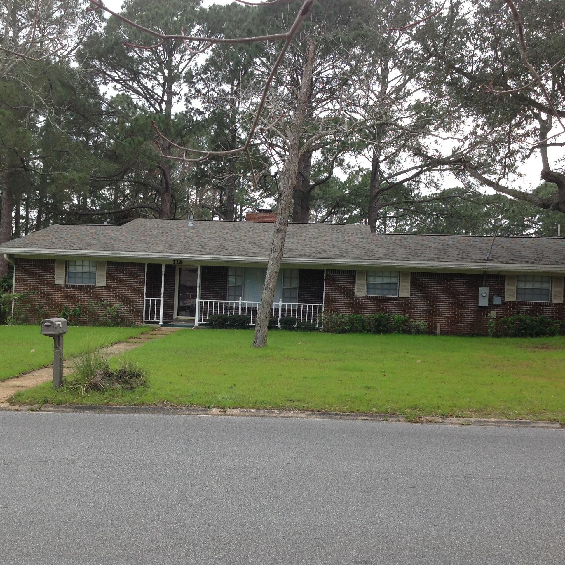 VESTA HEIGHTS 4TH ADDN - Residential Lease