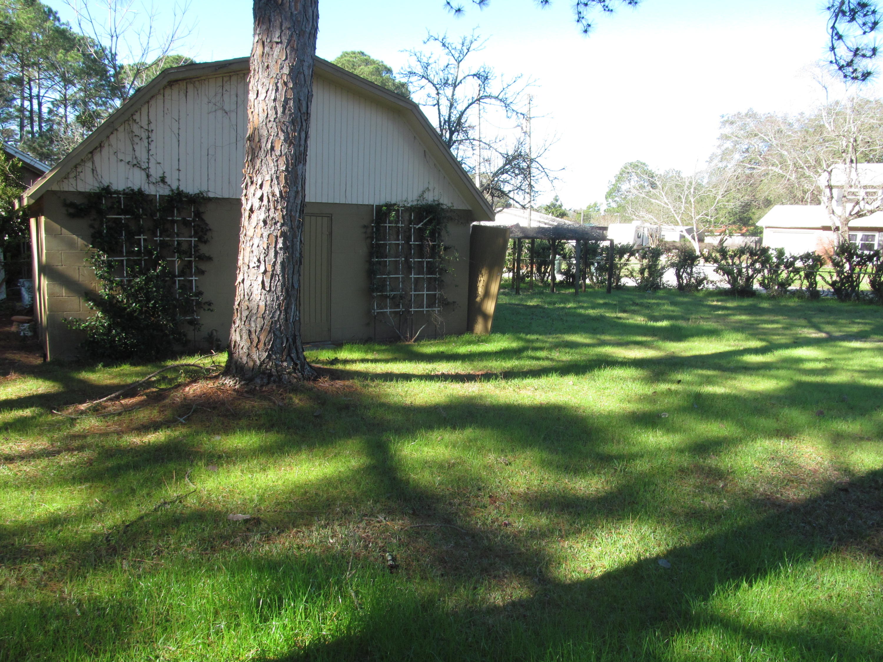 VESTA HEIGHTS 4TH ADDN - Residential Lease