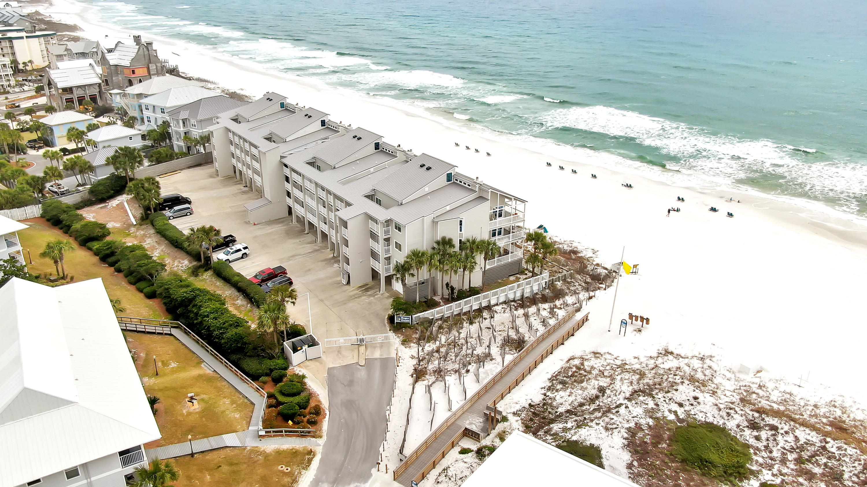 BEACHSIDE VILLAS CONDO - Residential