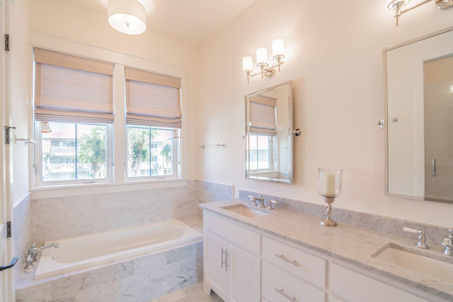 MAGNOLIA DUNE - Residential