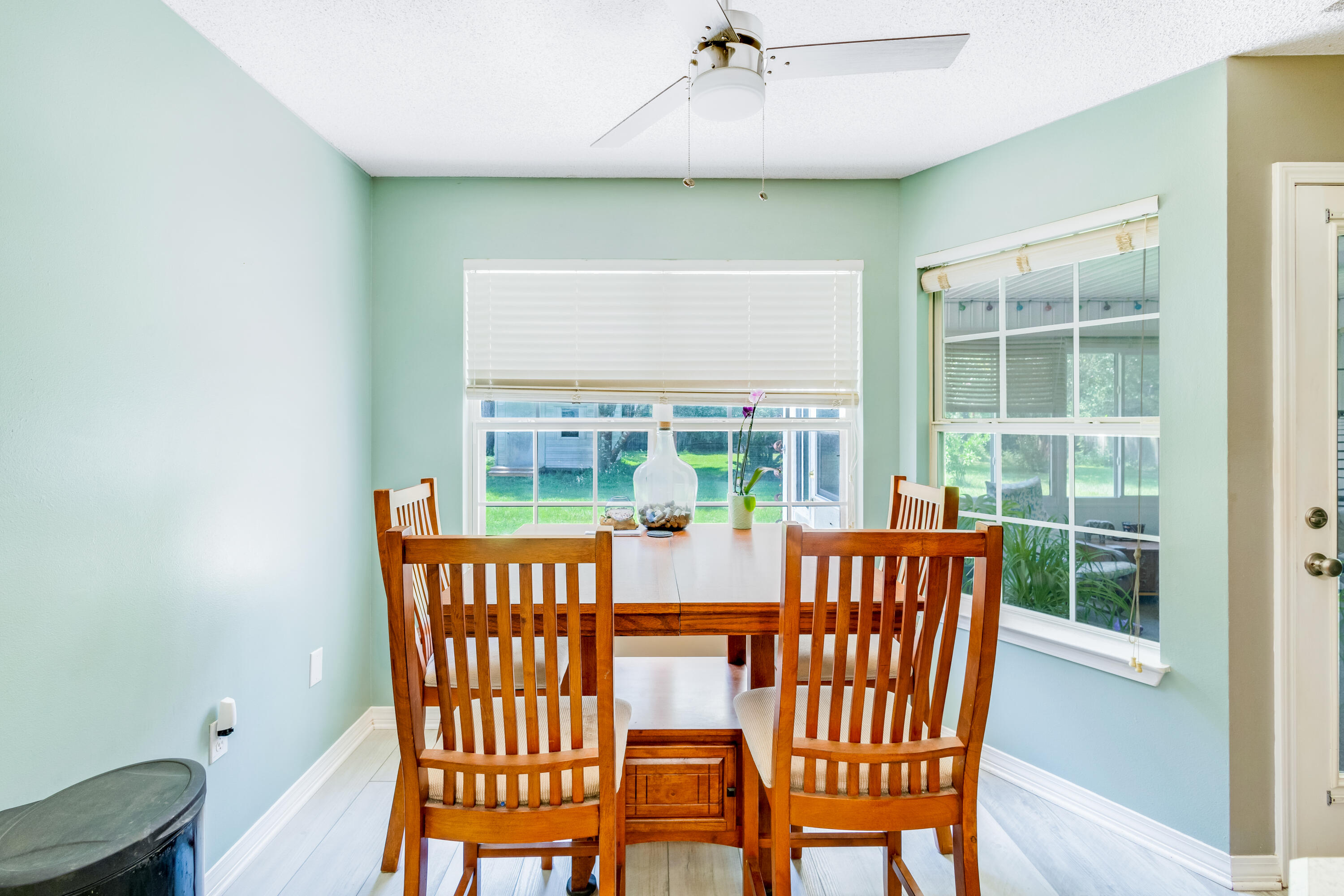 HOLLEY BY THE SEA - Residential