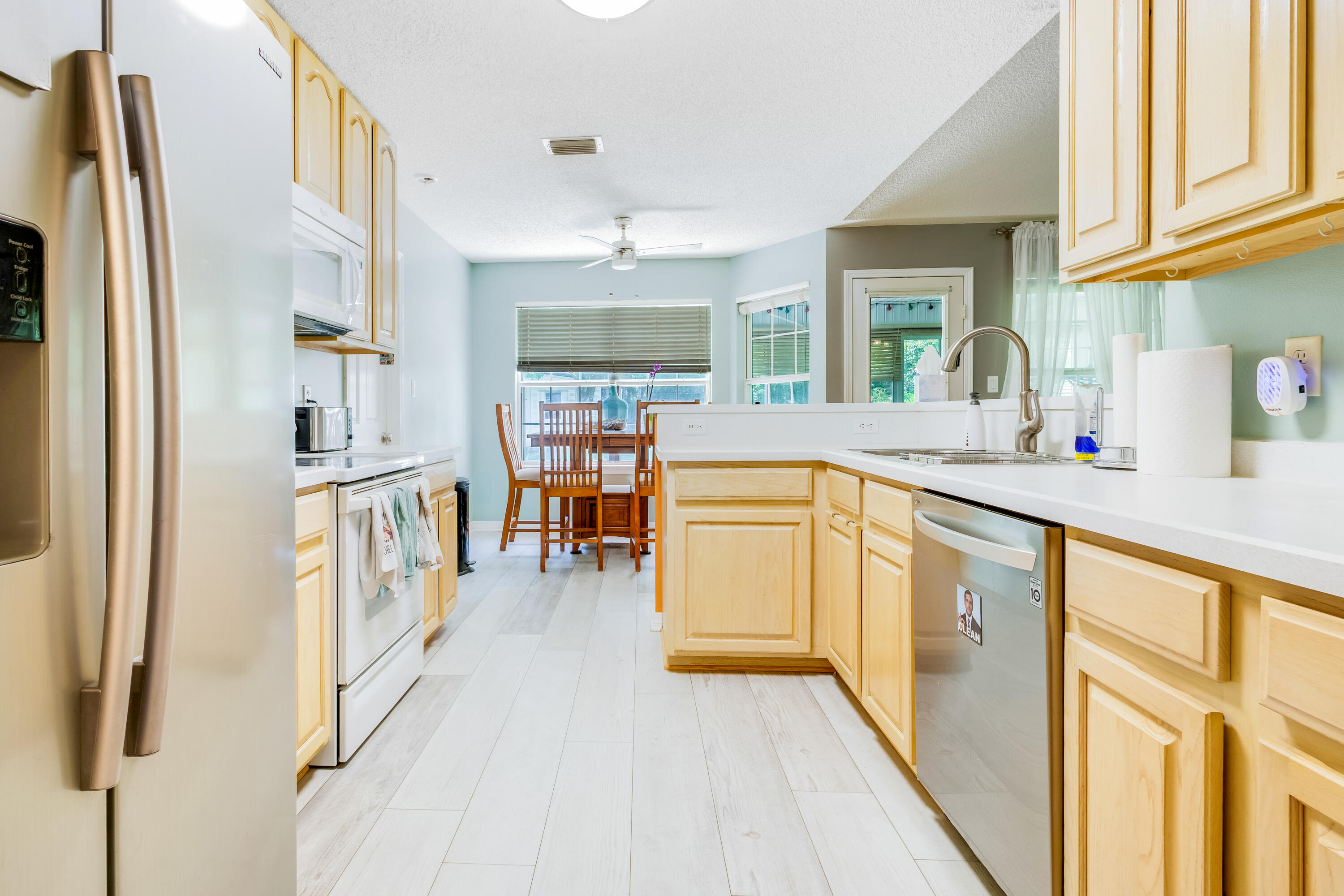 HOLLEY BY THE SEA - Residential