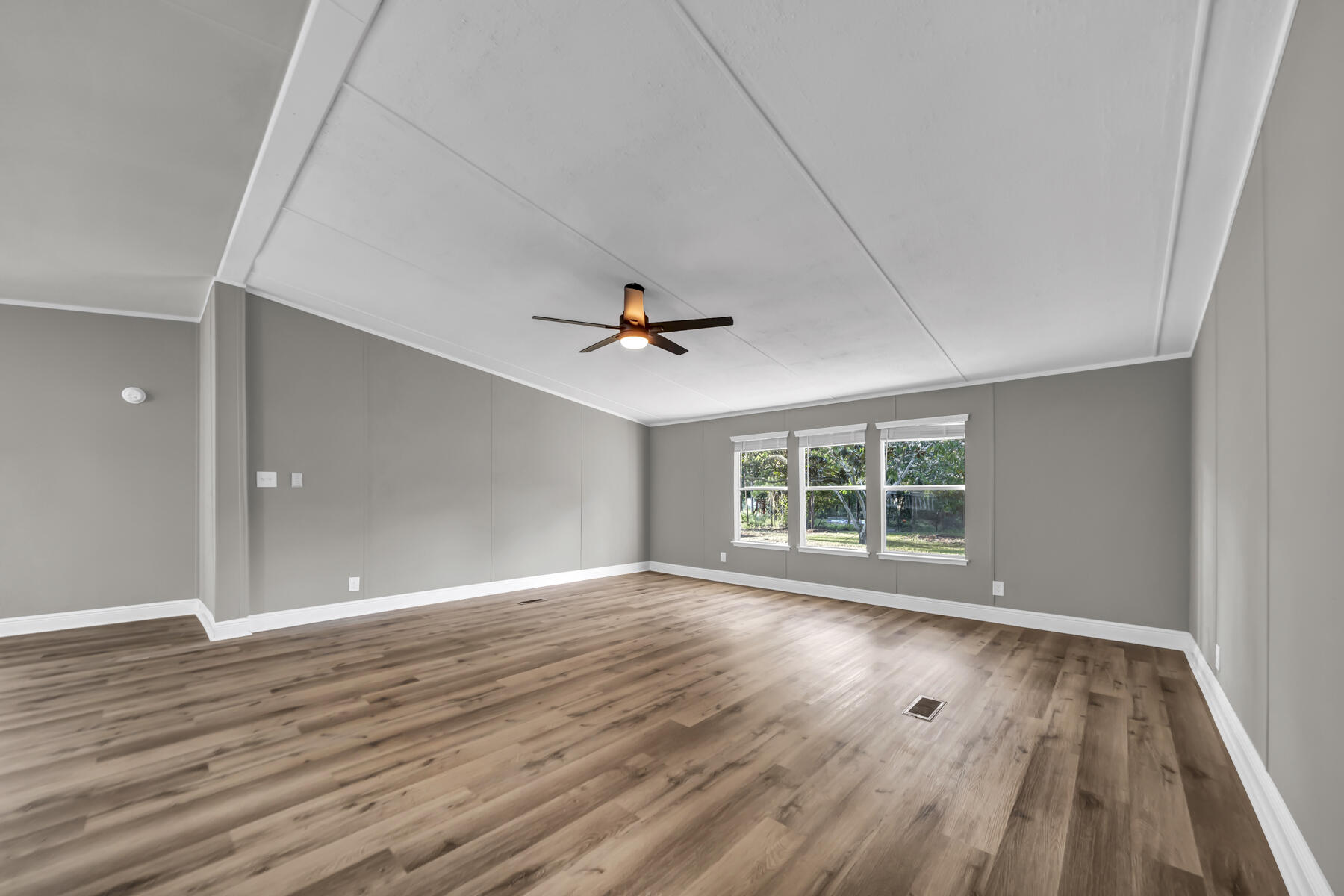 LAKE ROSEMARY ESTATES UNIT 3 - Residential