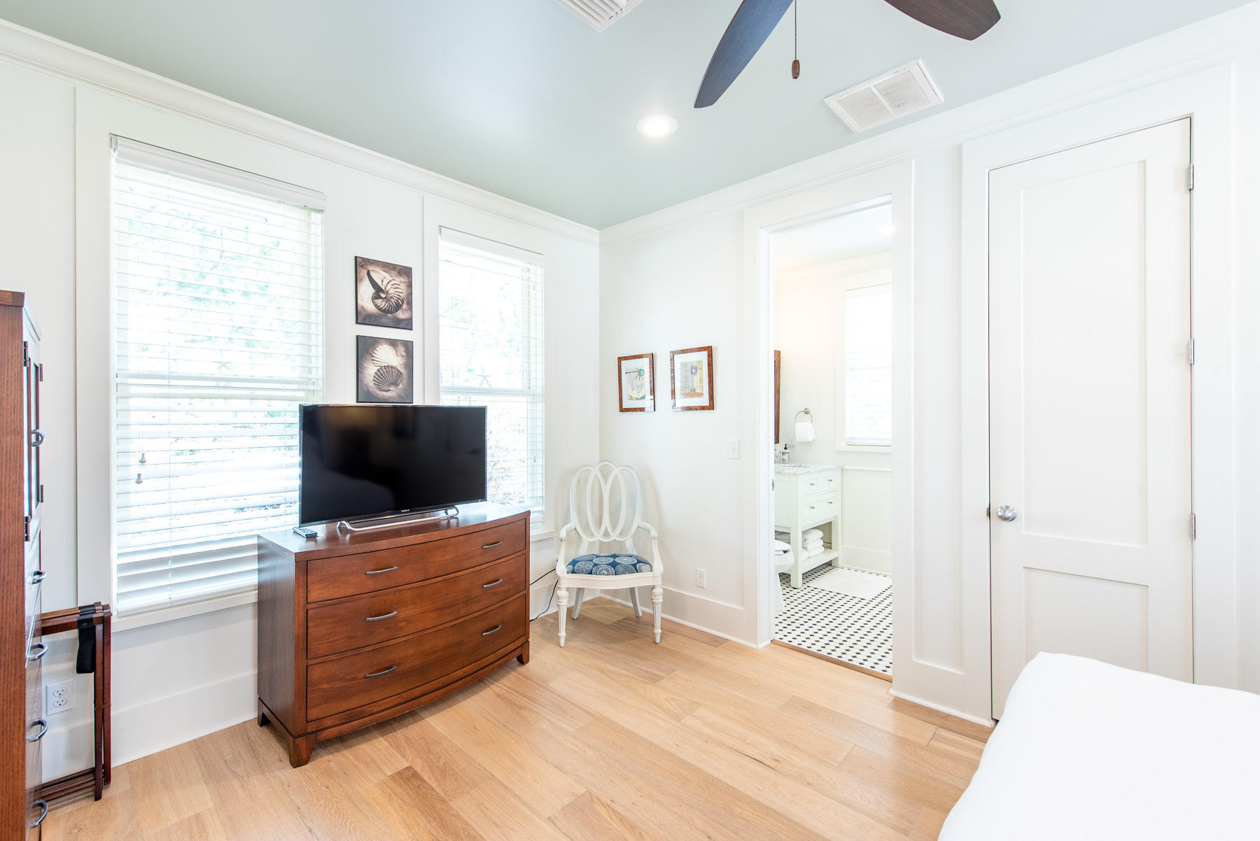 WATERCOLOR - Residential