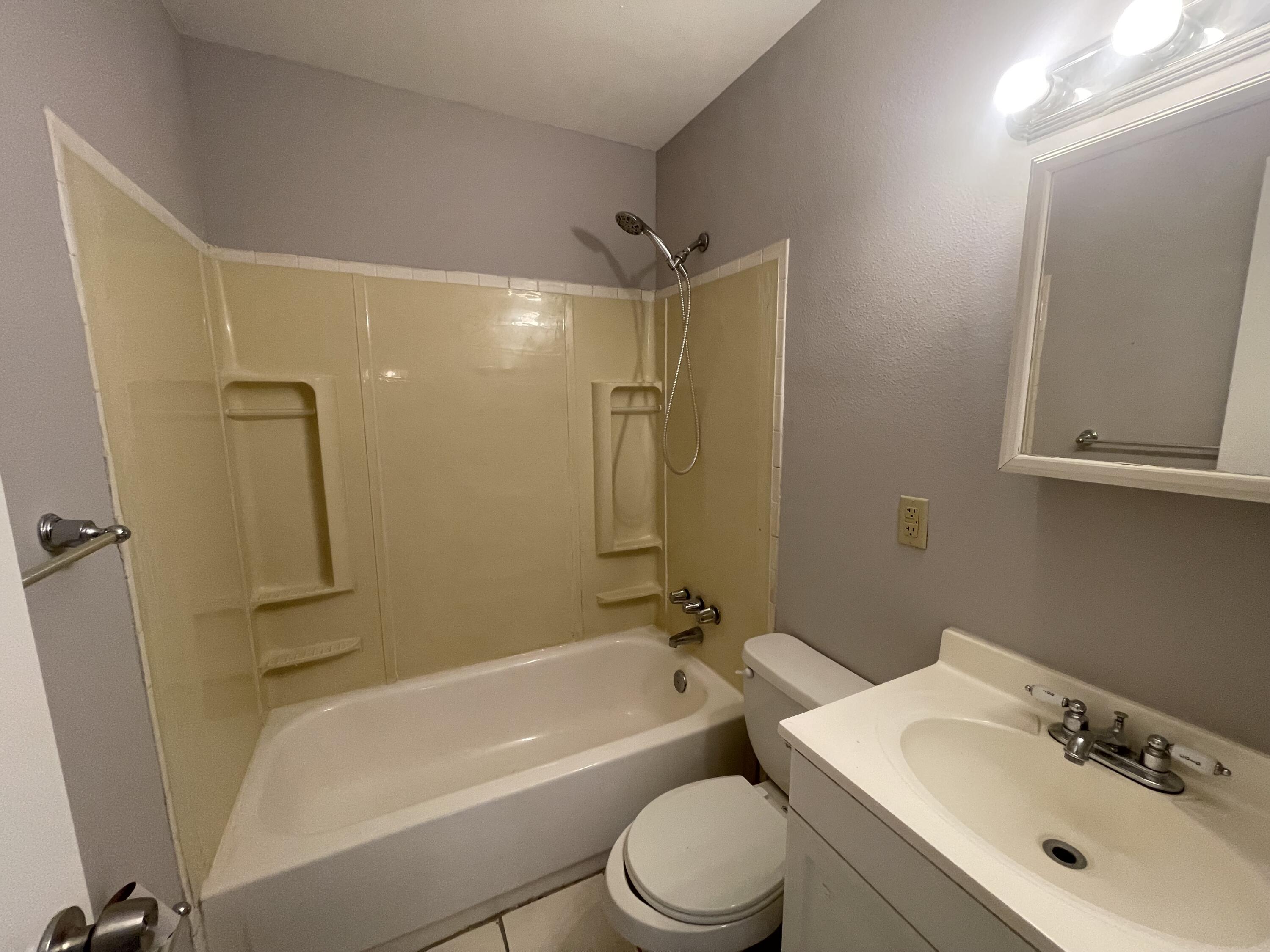 VALPARAISO PLAT 01 - Residential Lease