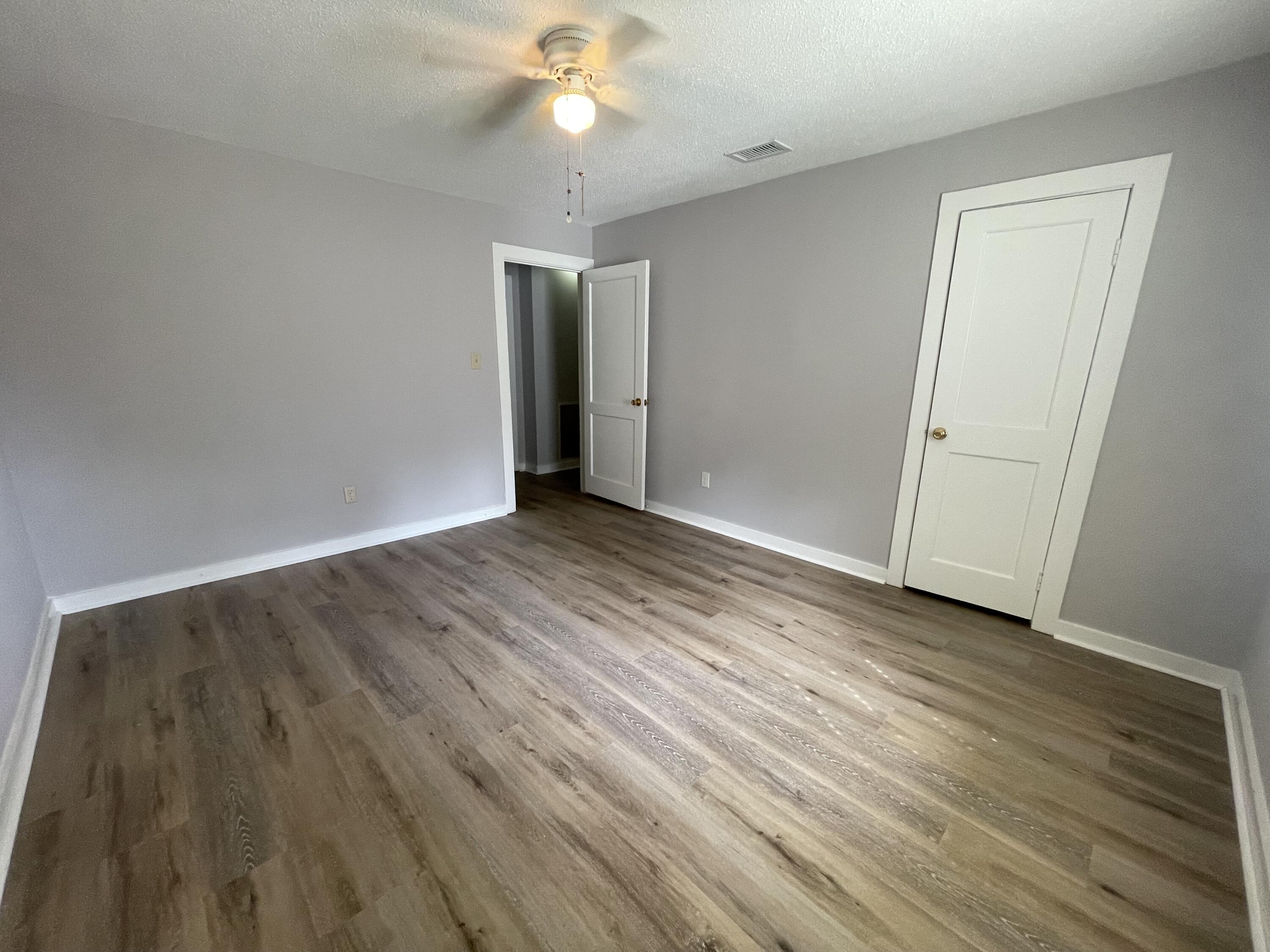 VALPARAISO PLAT 01 - Residential Lease