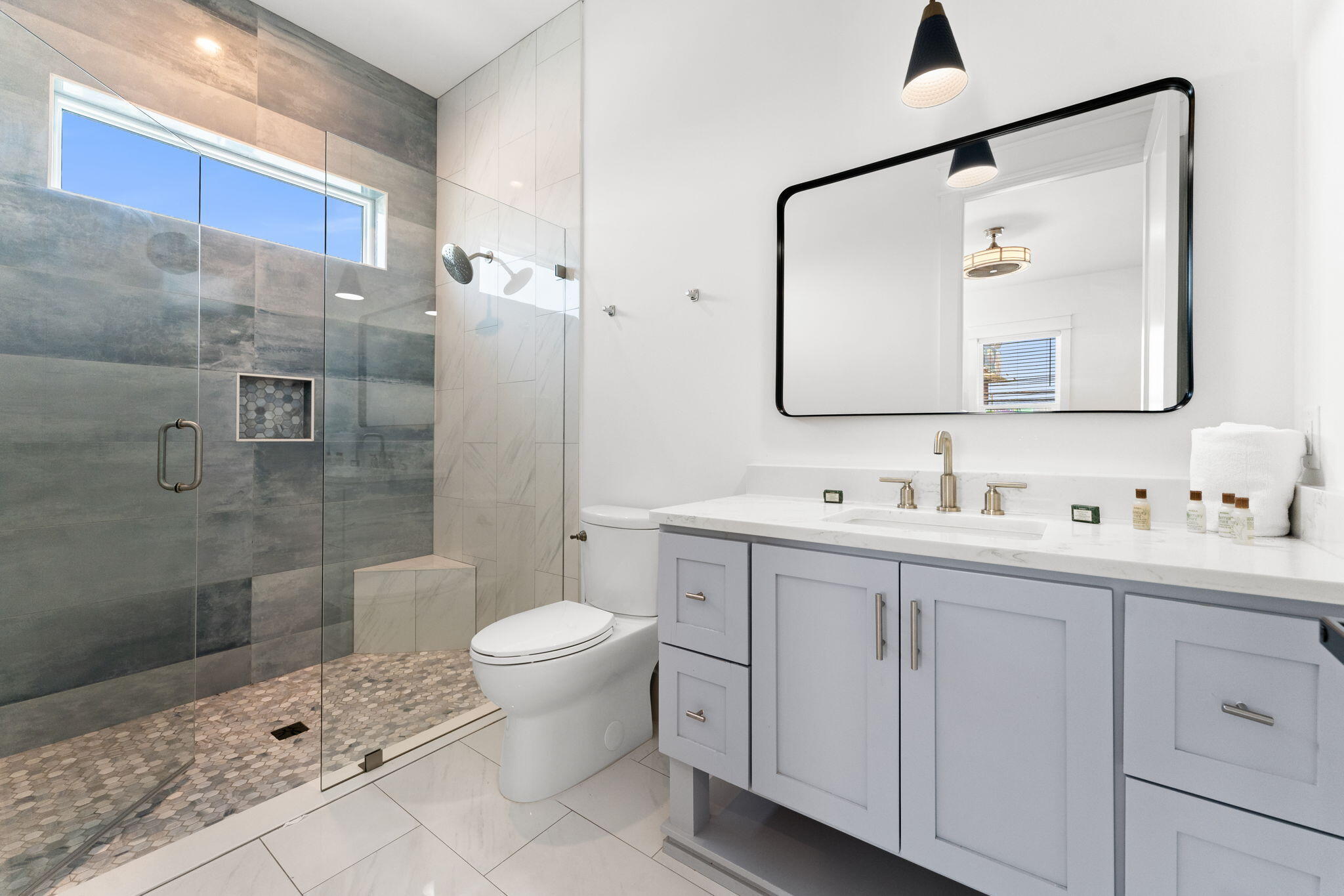 BAHAMA BEACH - Residential