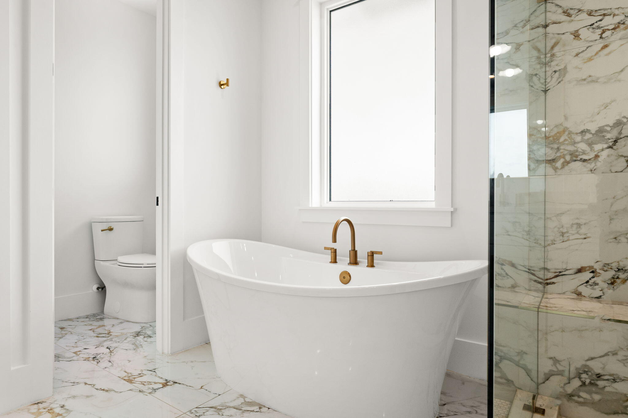 BAHAMA BEACH - Residential