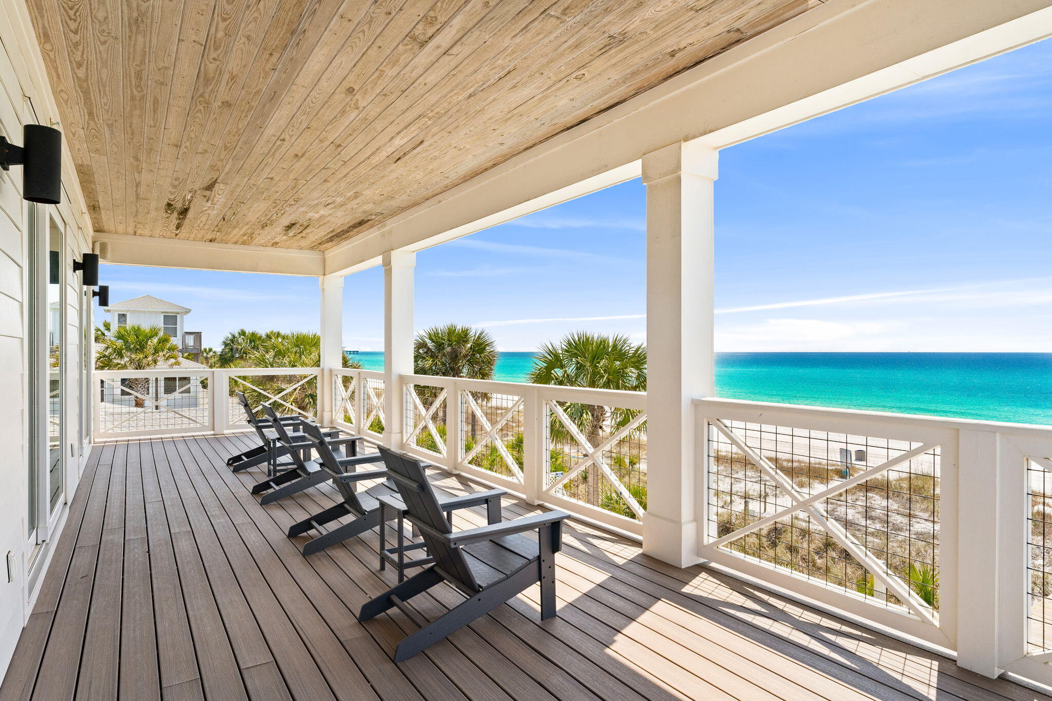 BAHAMA BEACH - Residential