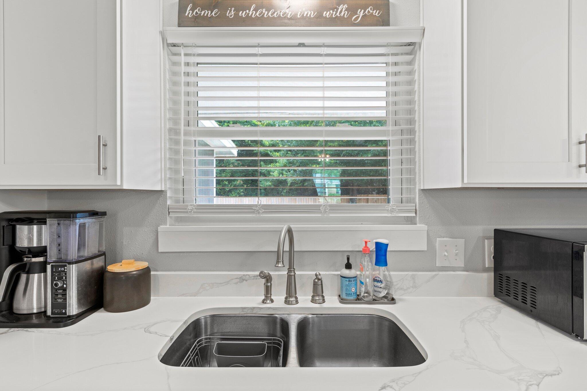 SHERWOOD FOREST - Residential Lease