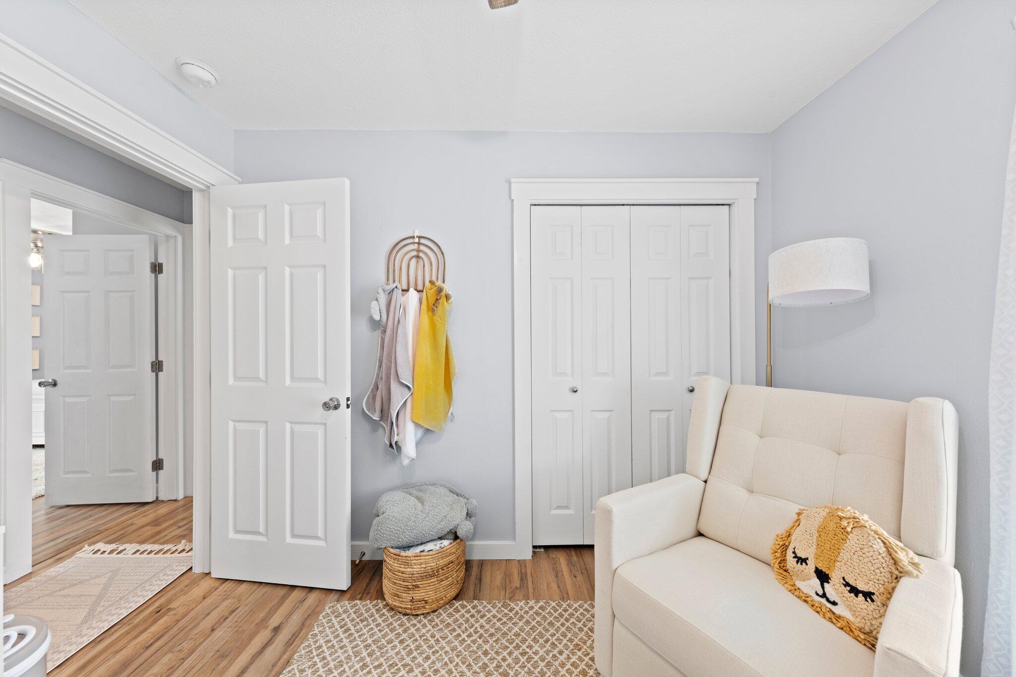 SHERWOOD FOREST - Residential Lease