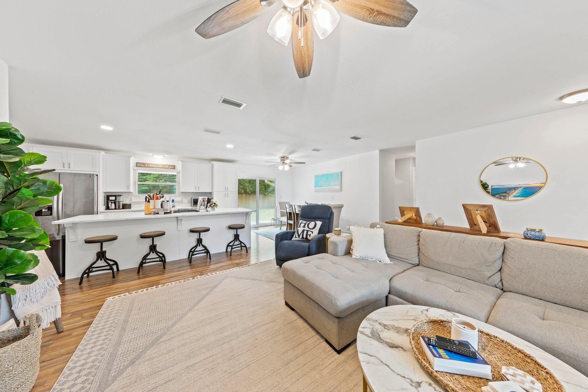 SHERWOOD FOREST - Residential Lease