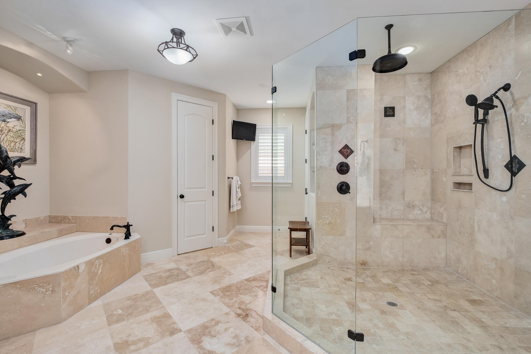 WHISPERING OAKS S/D - Residential