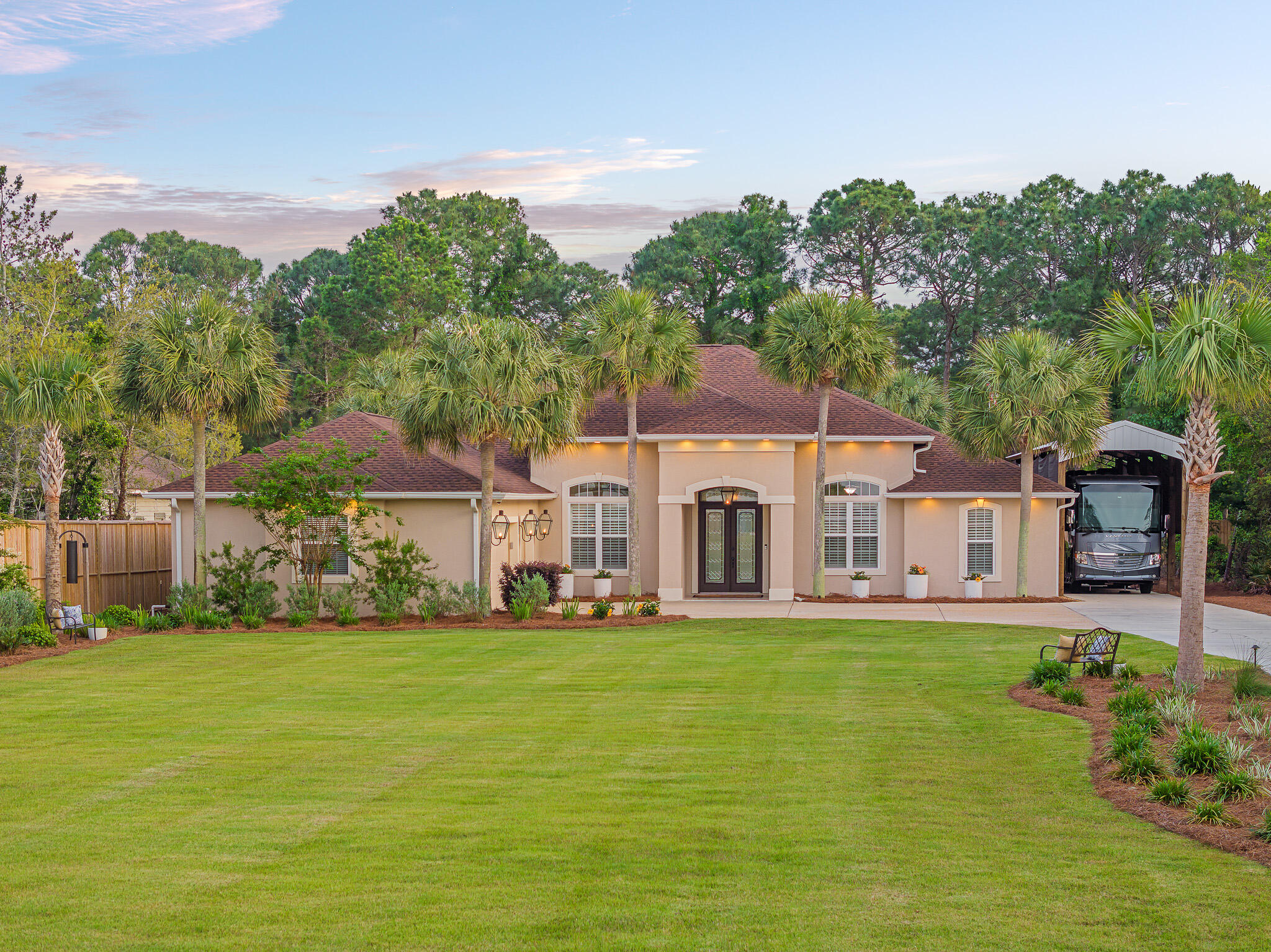 WHISPERING OAKS S/D - Residential