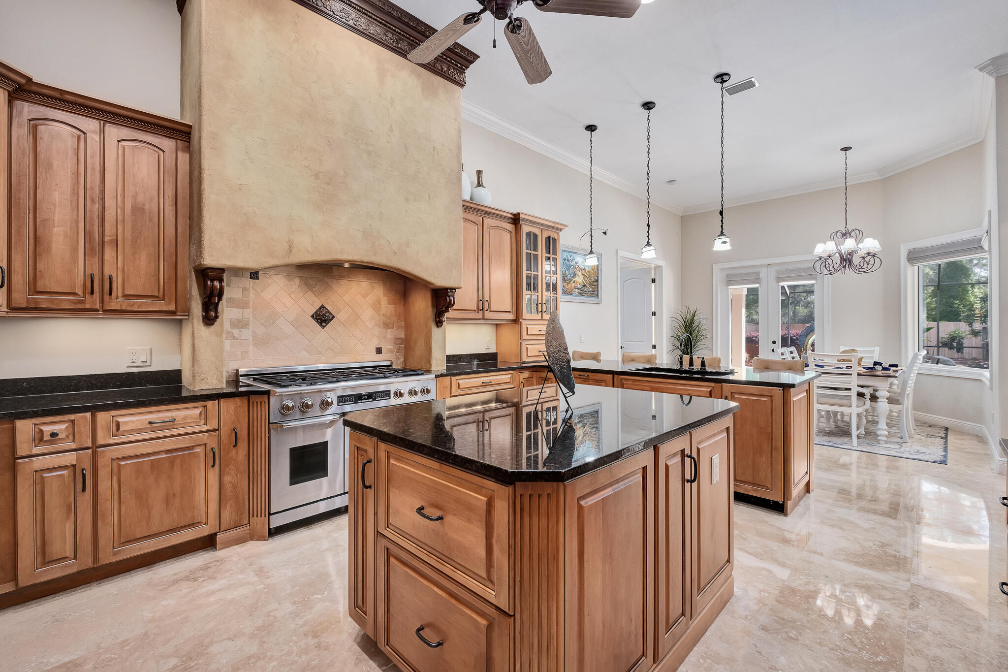 WHISPERING OAKS S/D - Residential