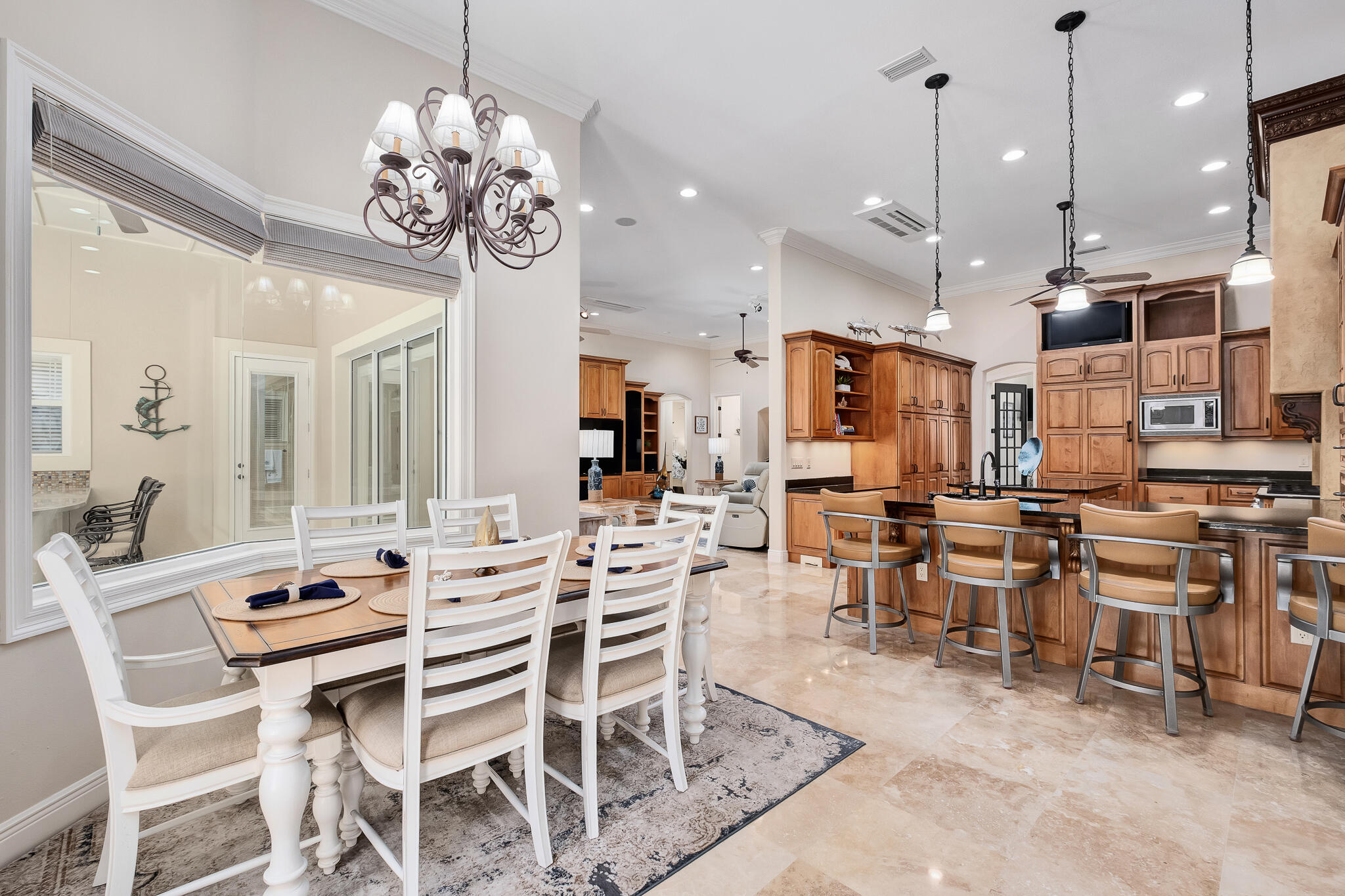 WHISPERING OAKS S/D - Residential